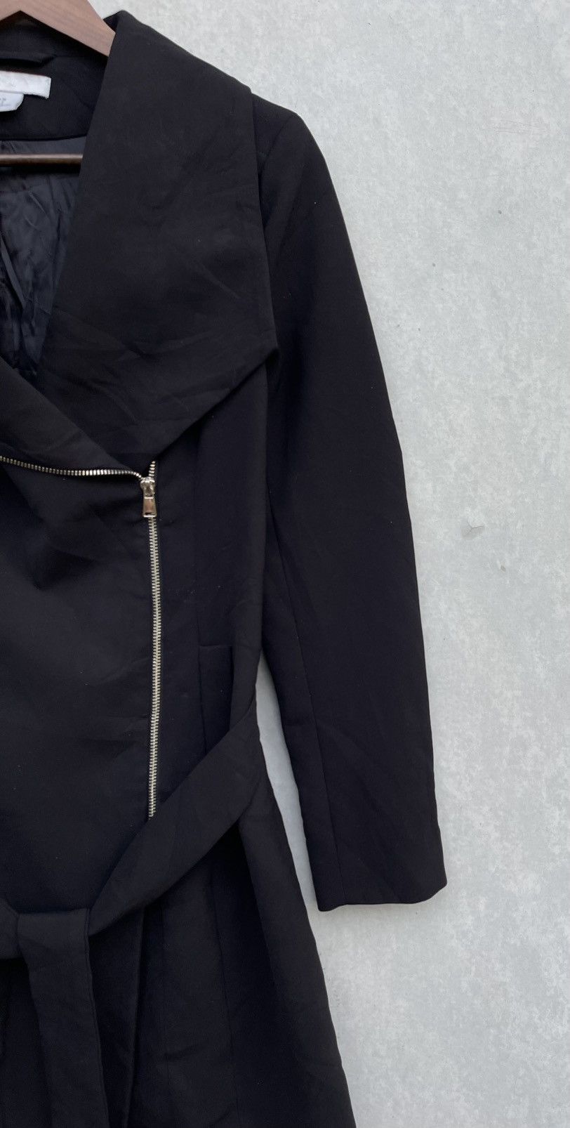 H&M H&M WOMEN'S ASYMMETRICAL ZIPPER COAT/JACKET Size S / US 4 / IT 40 - 4 Thumbnail