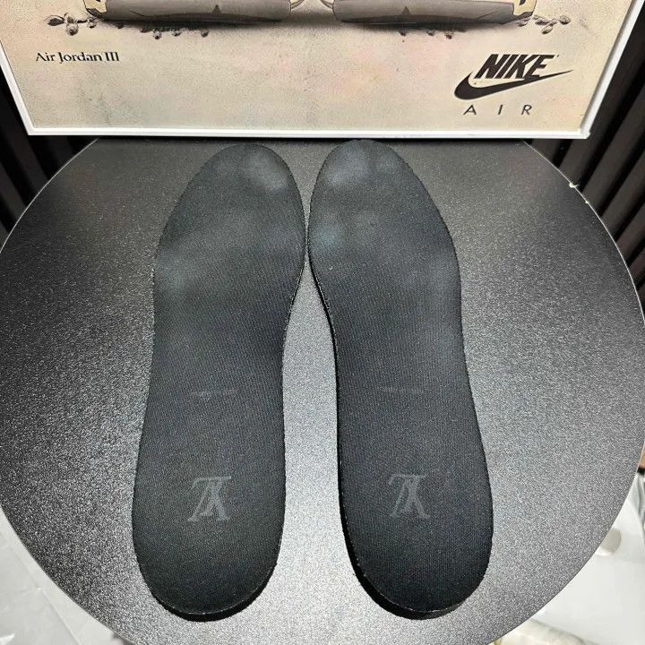 Louis Vuitton Louis Vuitton Trainer Black Suede Sneakers -2508 Size US 9.5 / EU 42-43 - 2 Thumbnail