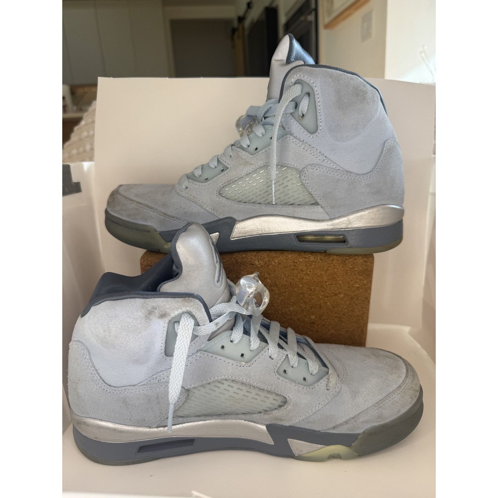 Jordan Brand Jordan 5 Retro Bluebird Shoes Nike Sneakers Size US 11 / IT 41 - 1 Thumbnail