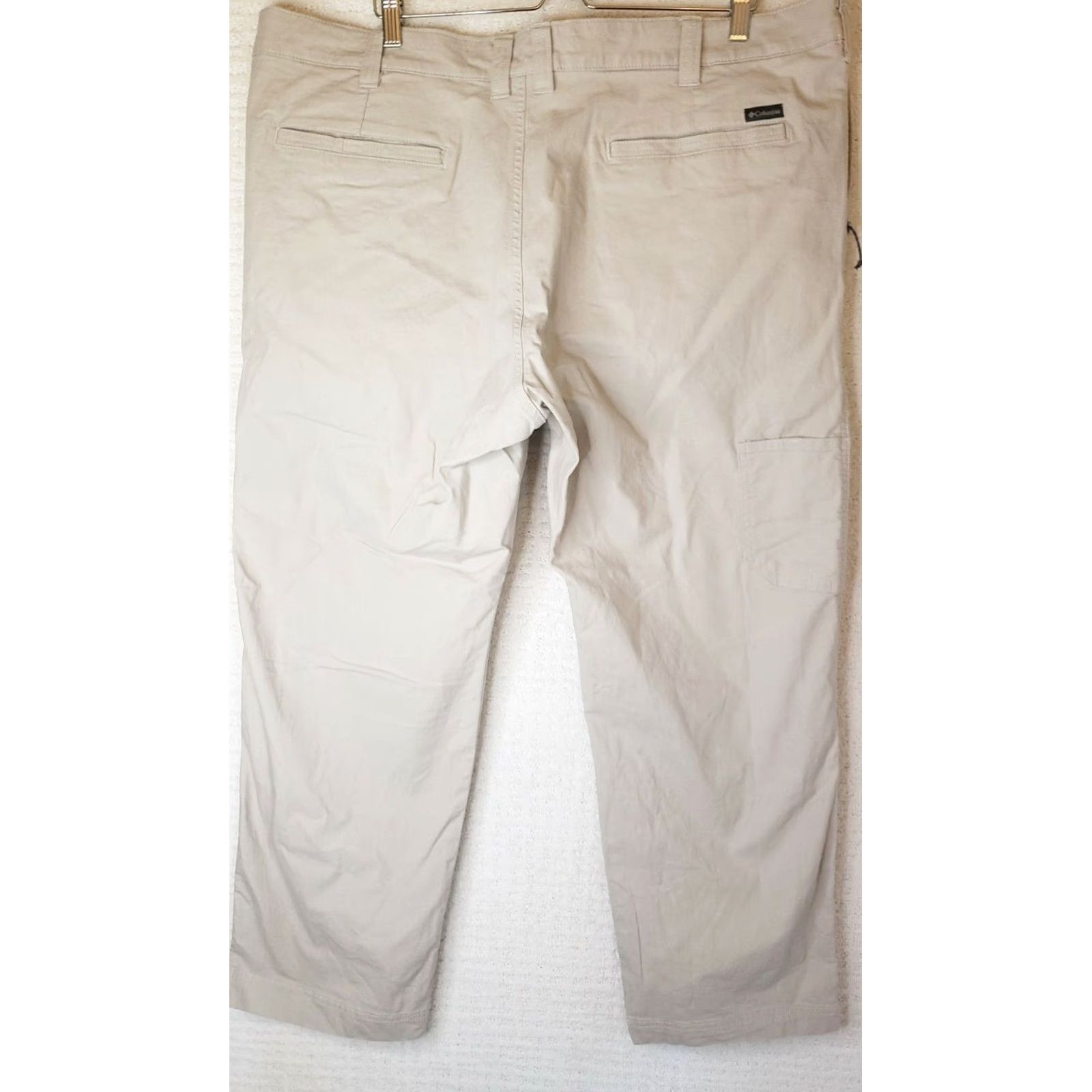 Vintage Columbia Pants Men 5-Pocket Canvas Khaki Beige Side Zip Pocket 42x30 Straight Leg Chino Casual Workwear Size US 42 / EU 58 - 6 Thumbnail
