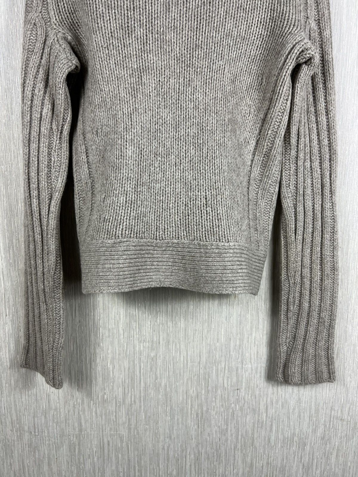 Max Mara S Max Mara wool yak knitted cardigan sweater button up Size S / US 4 / IT 40 - 19 Thumbnail