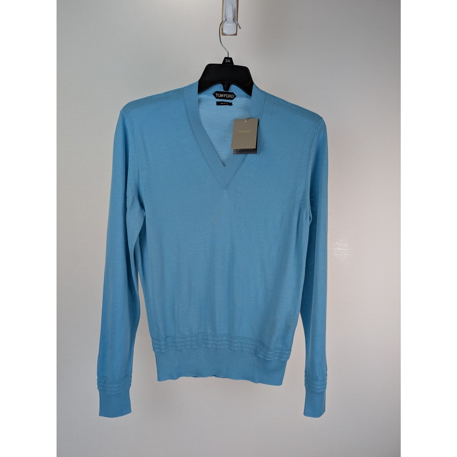 Tom Ford o1rshd1 V-Neck Knitwear Sweatshirt Sweater in Sky Blue Size US S / EU 44-46 / 1 - 2 Thumbnail