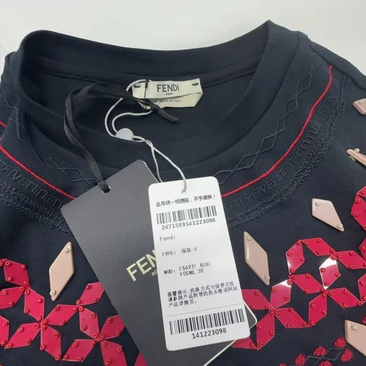 Fendi Fendi SS23 Black Short Sleeve Printed T-Shirt -2507 Size M / US 6-8 / IT 42-44 - 4 Thumbnail