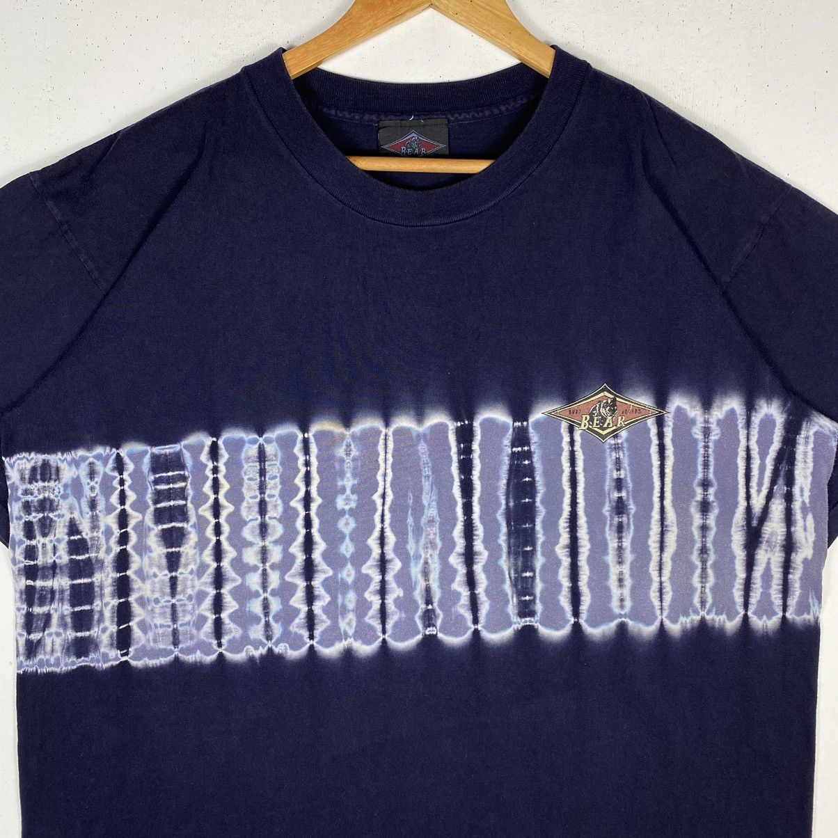 Vintage VINTAGE 90's BEAR SURFBOARDS NAVY TYE DYE SURFING TEE Size US XL / EU 56 / 4 - 3 Thumbnail