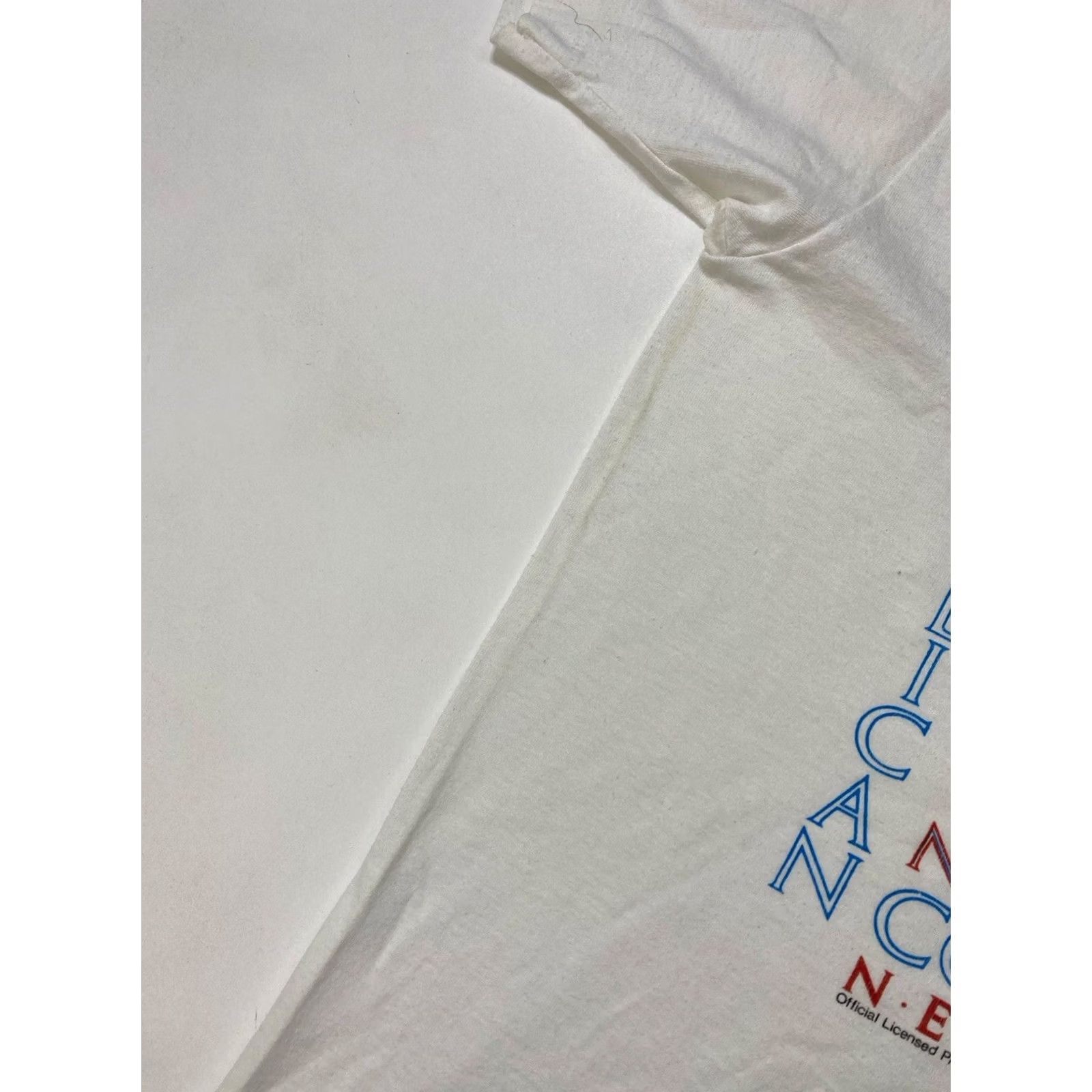 Vintage VTG Republican Convention 1988 T-shirt Men Medium 80s Single Stitch White Graphic Print Crew Neck Storm Screen Stars 80s POLITICS USA Vintage Mens Size US M / EU 48-50 / 2 - 4 Thumbnail