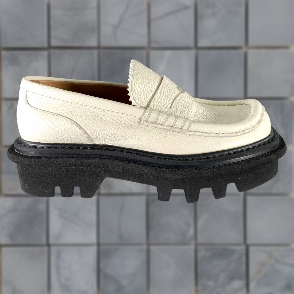 Dries Van Noten DRIES VAN NOTEN Loafers Leather Black Ivory Size 6.5 Size US 7 / EU 40 - 1 Thumbnail