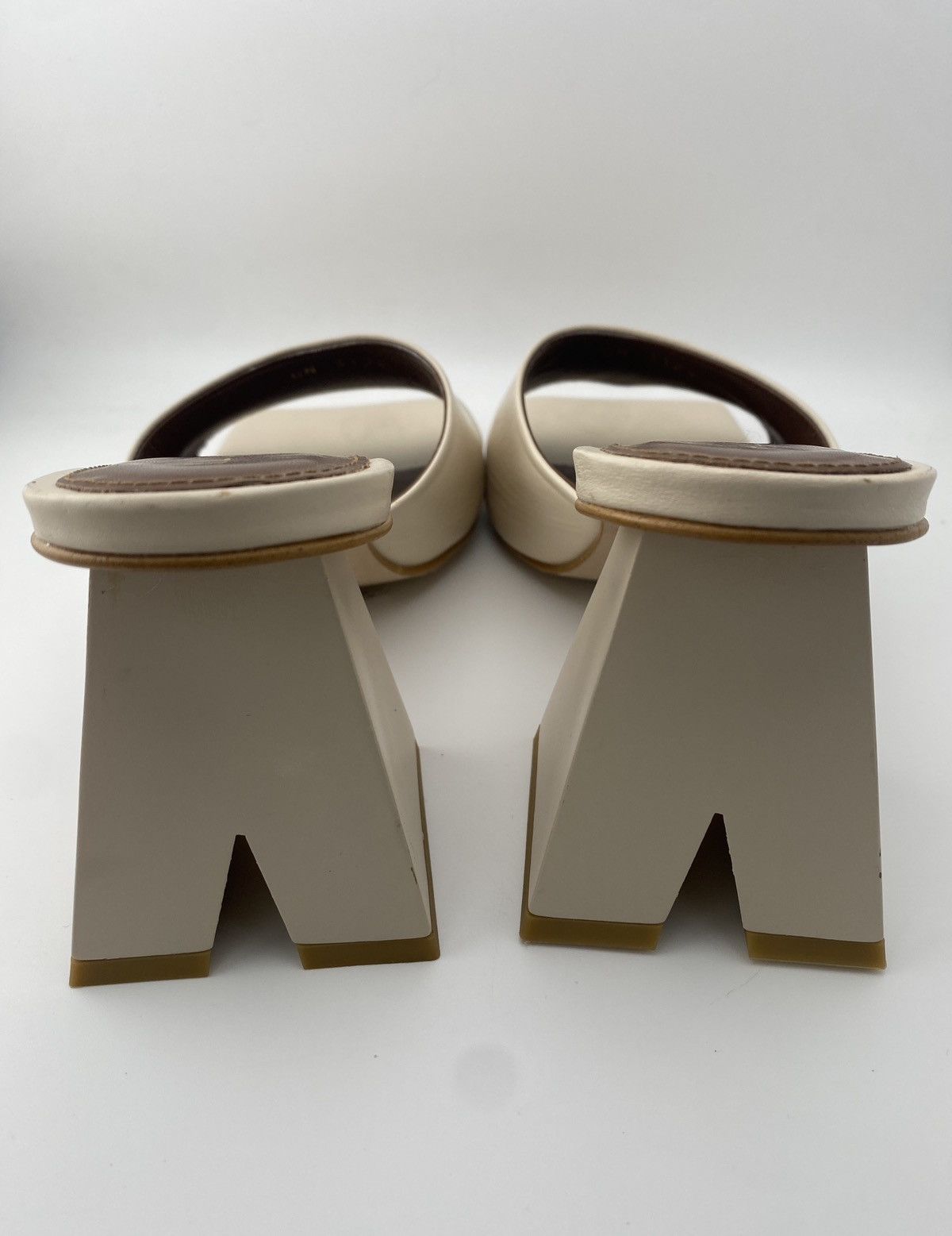 ALOHAS ALOHAS Dune Mule Sandals Ivory – Size 38 Size US 8 / IT 38 - 9 Thumbnail