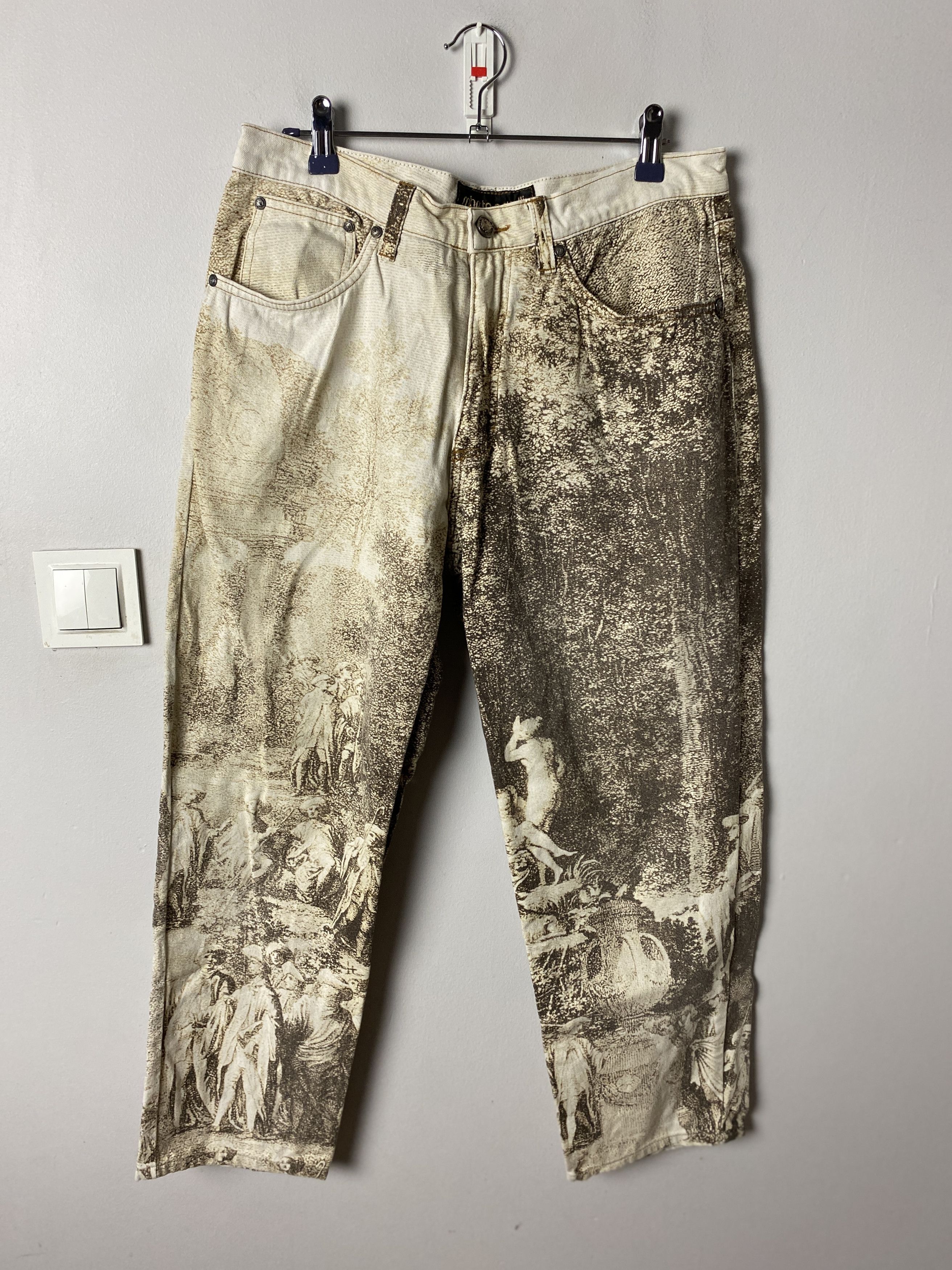 Roberto Cavalli Roberto Cavalli Renaissance print 90s pants vintage Size US 30 / EU 46 - 1 Thumbnail