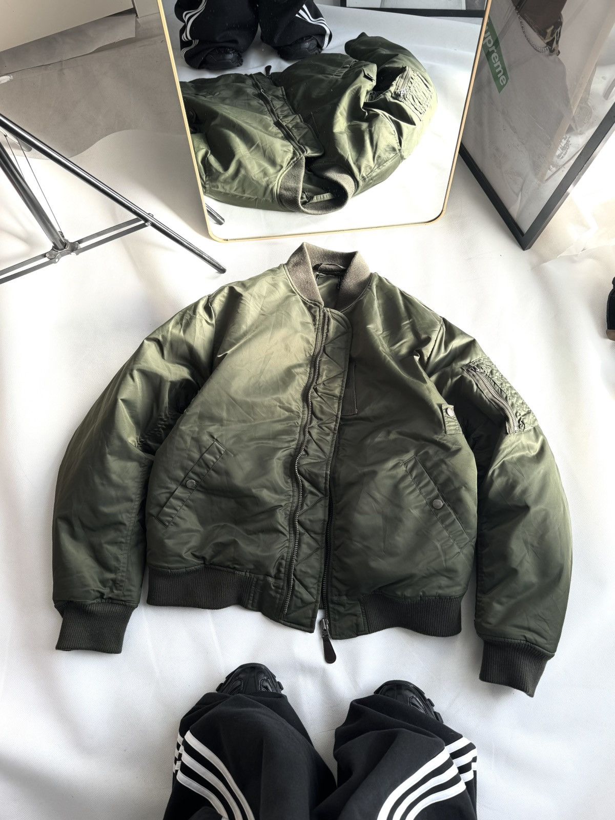 Vintage Vintage MA1 Alpha Industries Style Bomber Jacket Boxy Fit Size US L / EU 52-54 / 3 - 19 Thumbnail