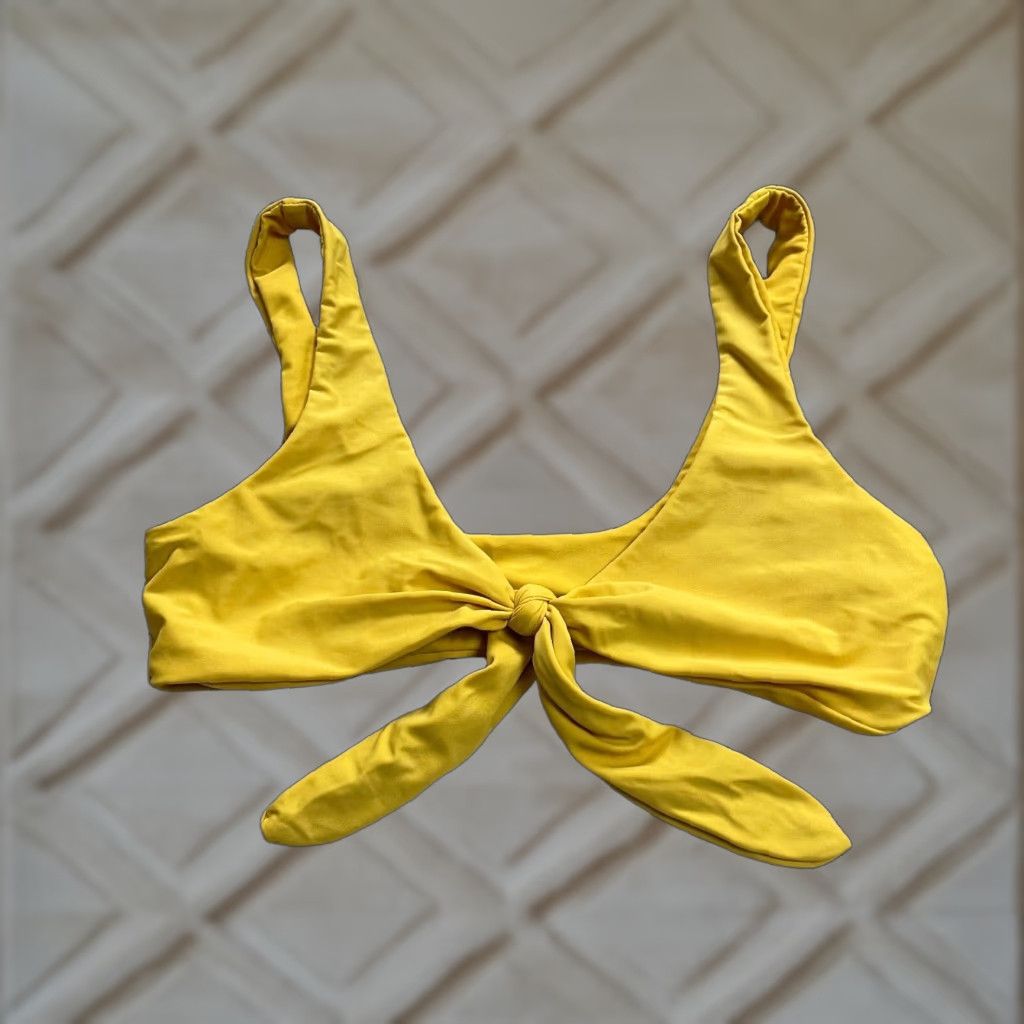 Vintage Women’s Yellow Bikini Top Medium Wide Strap Summer Beach Nylon Spandex Tie Front Swimwear Size M / US 6-8 / IT 42-44 - 1 Thumbnail