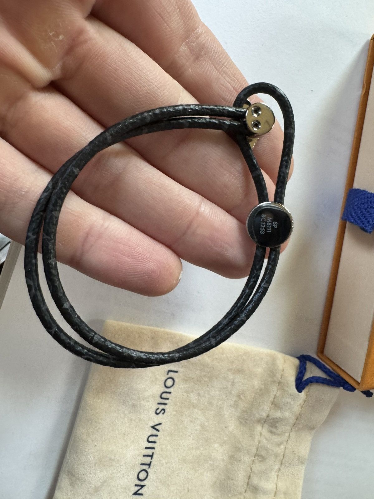 Louis Vuitton Louis Vuitton Catch It Monogram Heritage Bracelet Size ONE SIZE - 3 Thumbnail