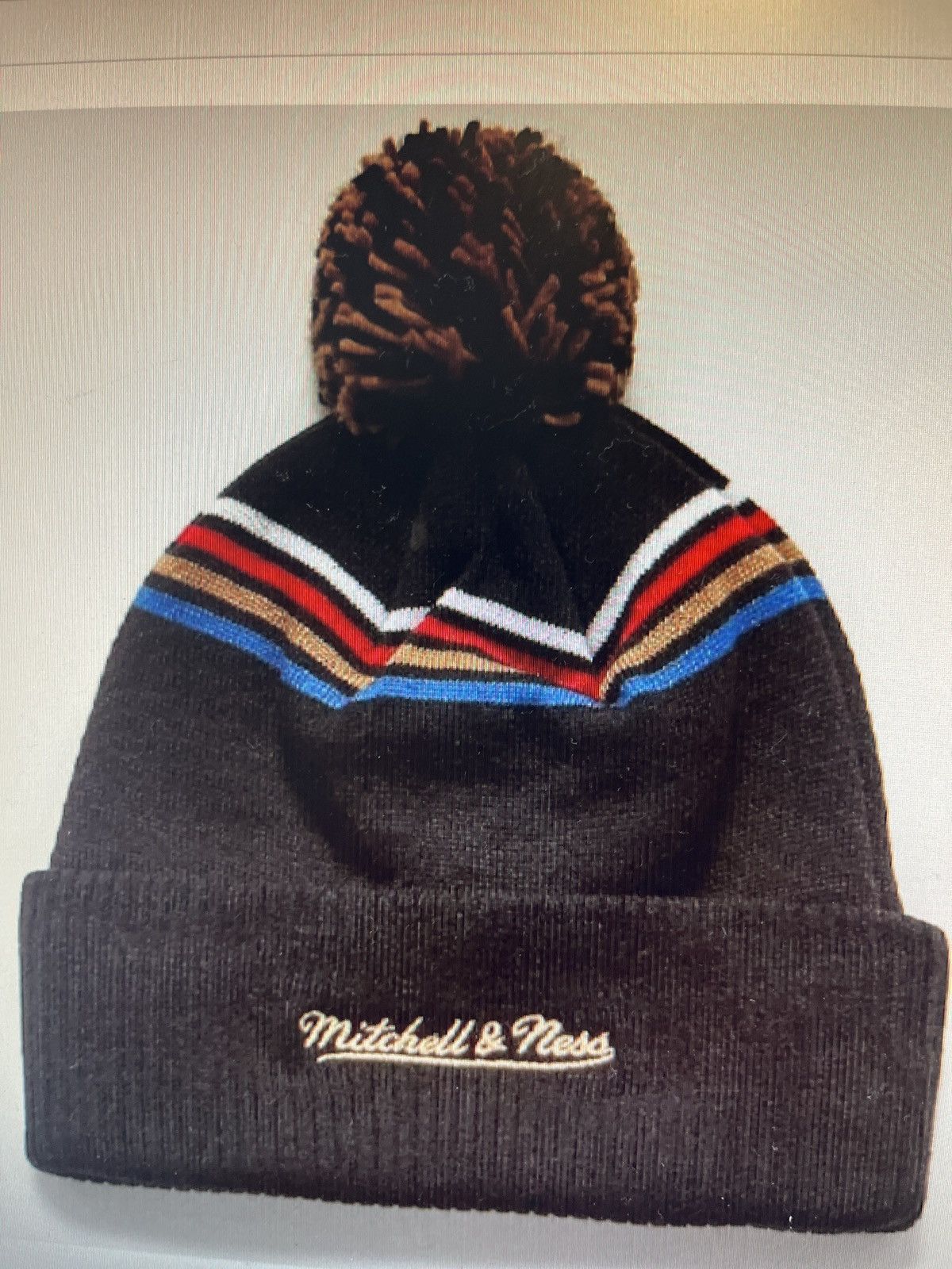 Mitchell & Ness MBA Finals 1998 Bulls v Jazz beanie. Size ONE SIZE - 3 Thumbnail