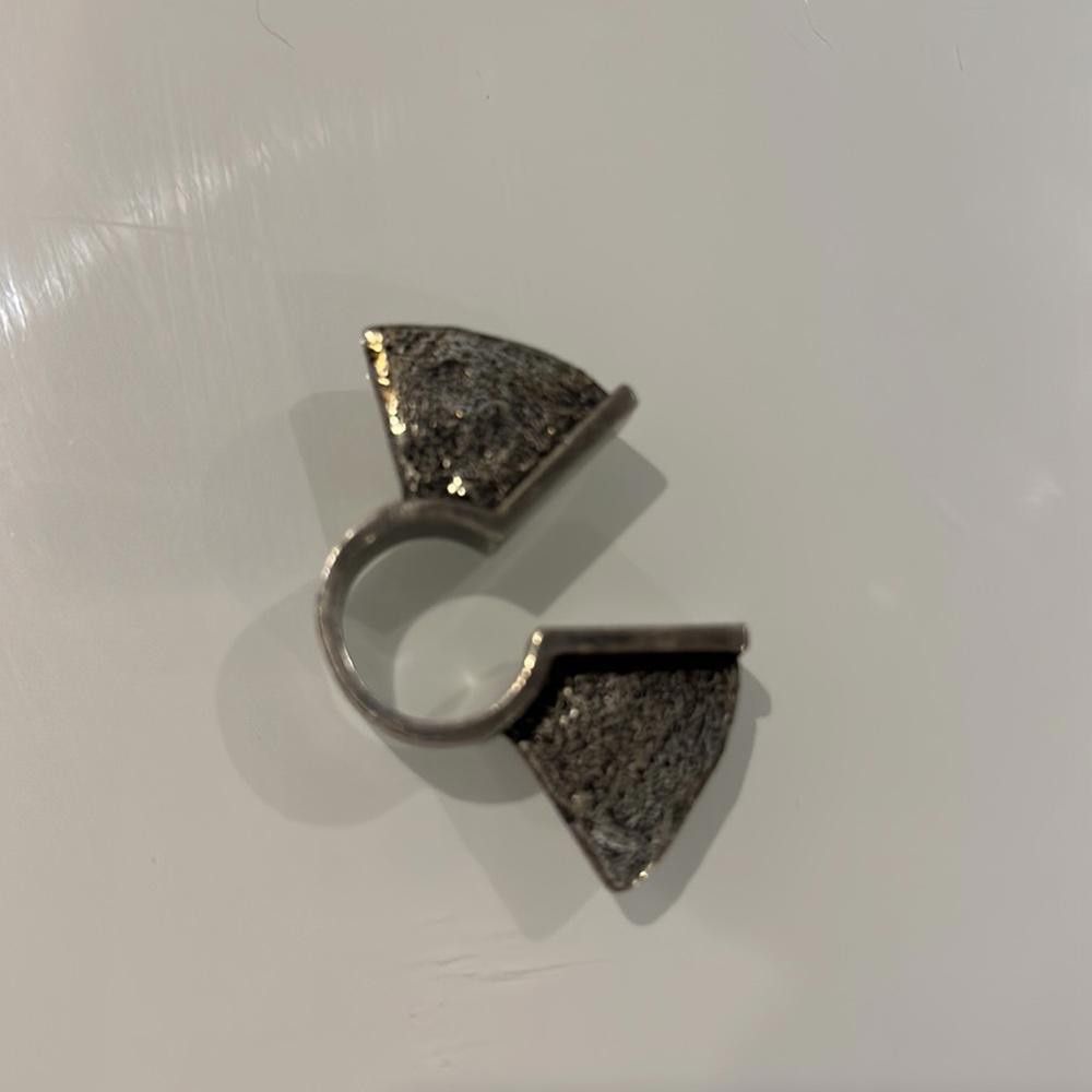Designer Low Luv x Erin Wasson Ingot Ear Ring in silver Size ONE SIZE - 4 Thumbnail