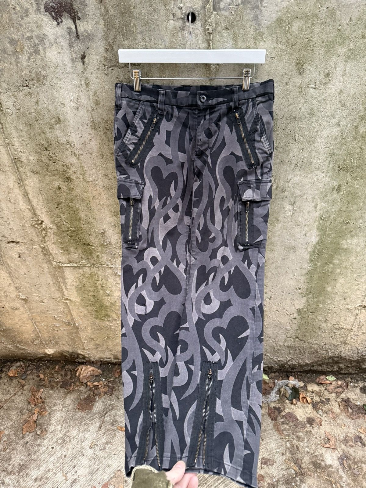 Number (N)ine AW05 Number (N)ine Tribal Camo Cargo Pants Size US 32 / EU 48 - 3 Thumbnail
