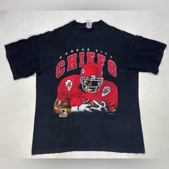 image of Vintage Riddell Kansas City Chiefs 1996 Graphic Tee XL 90's in Black, Men's