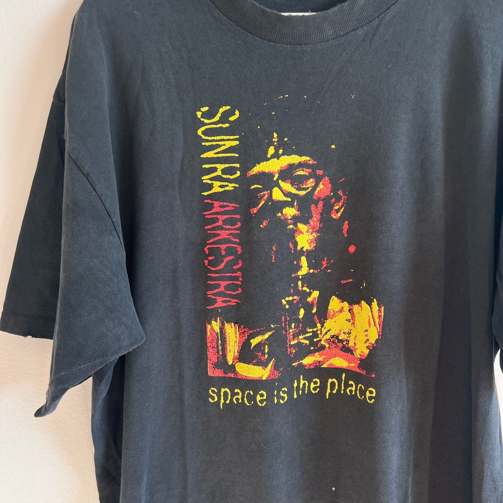 Vintage Sun Ra Space Is The Place Jazz Tee Black T-Shirt Sz XL Size US XL / EU 56 / 4 - 2 Thumbnail