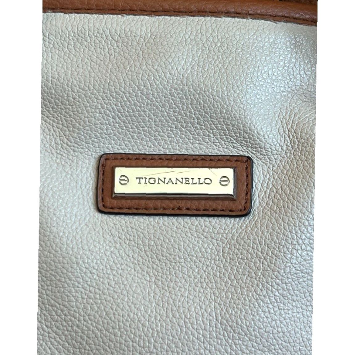 Vintage VINTAGE Tignanello Beige Large Vegan Leather Tote Bag Purse Pebbeled Texture Handbag Women Large Beige Tote Bag with Wear on Handles Size ONE SIZE - 2 Thumbnail