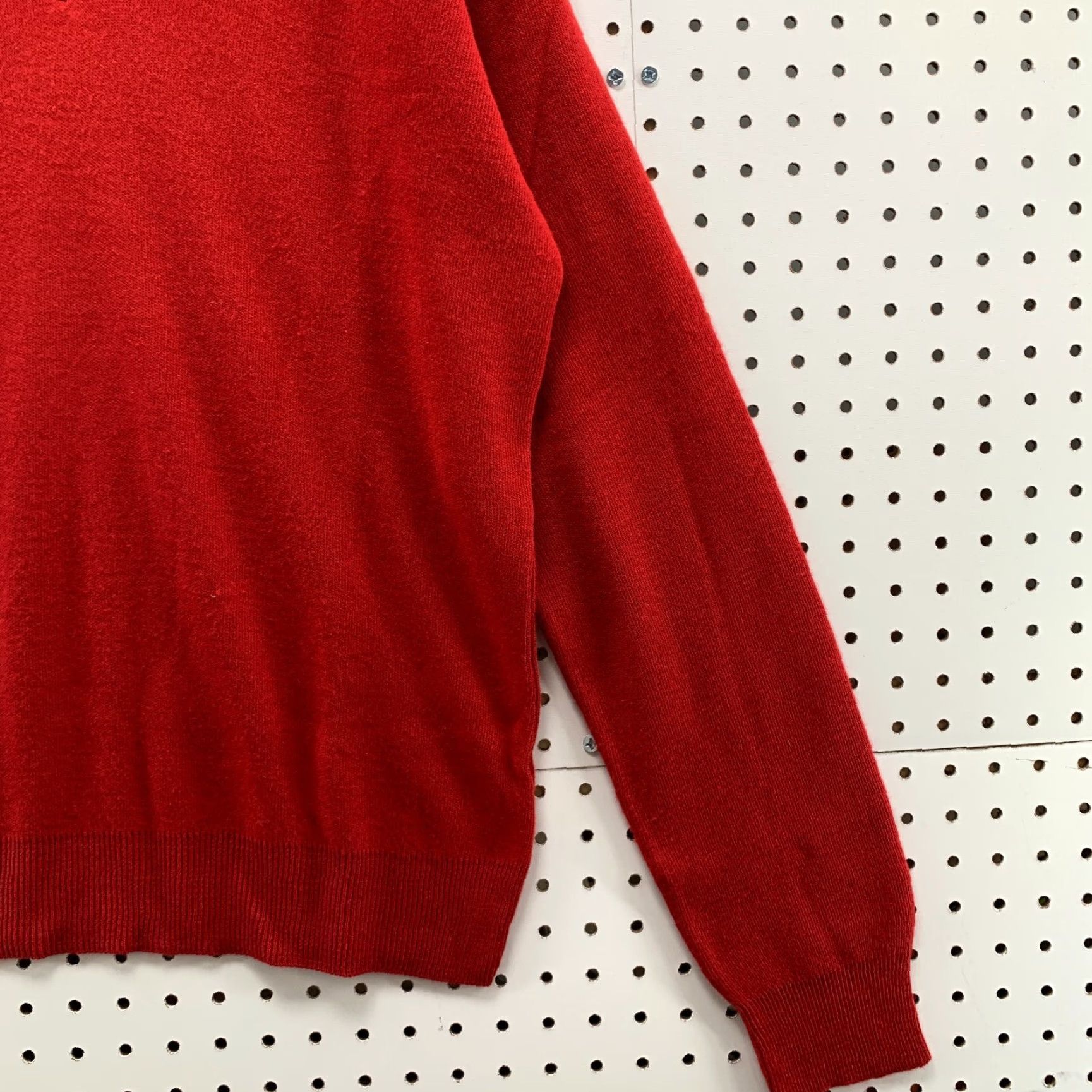 Jantzen VINTAGE Jantzen Sweater Knit V-Neck Red Mens Large 21.5x27 Acrylic USA Made Pullover Size US L / EU 52-54 / 3 - 4 Thumbnail