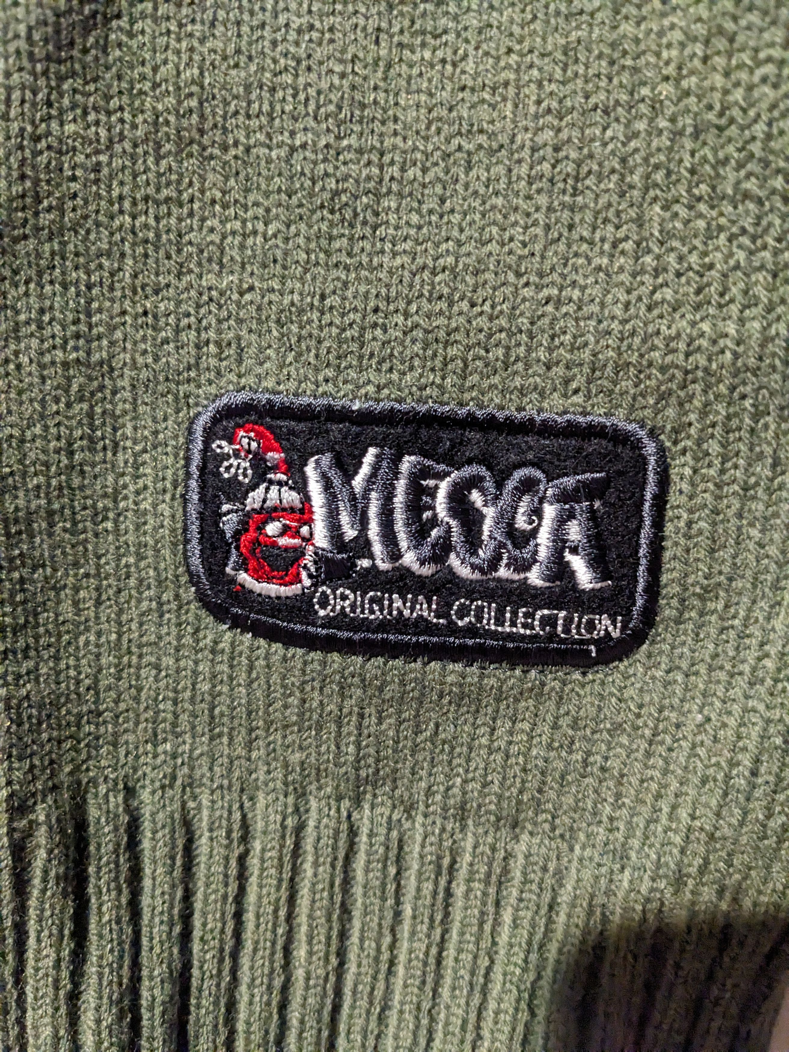 Mecca × Vintage Vintage Y2K Mecca Jeans Green Medium Kids Knitted Sweater Size US M / EU 48-50 / 2 - 5 Thumbnail