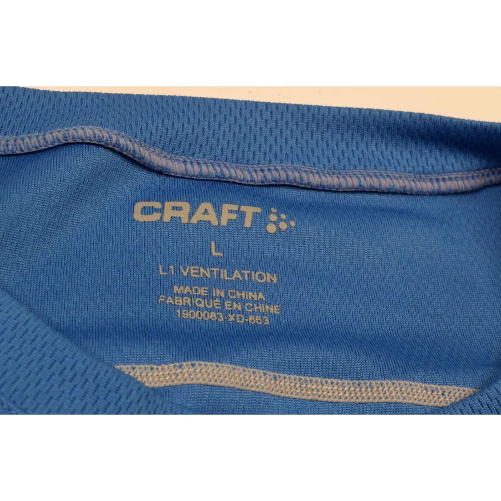 Layer 8 CRAFT Light Blue L1 Ventilation Short Sleeve Hiking Base Layer Top Womens L Shirt Size L / US 10 / IT 46 - 5 Thumbnail