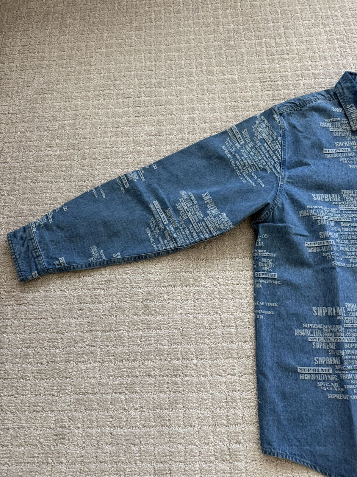 Supreme Supreme Trademark Jacquard Denim Shirt Size US L / EU 52-54 / 3 - 2 Thumbnail