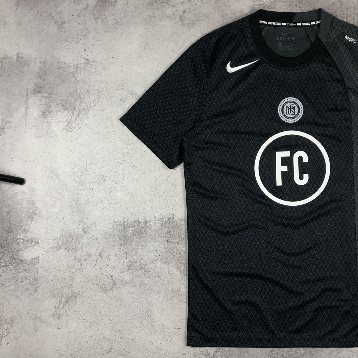 Nike Nike Football Club TotalFC Reflective Jersey Tee Size US S / EU 44-46 / 1 - 7 Thumbnail