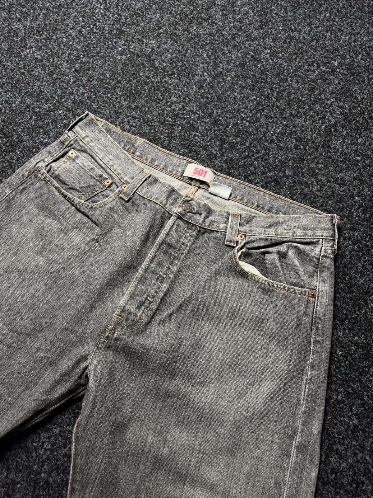 Levi's Vintage 00s Levi’s 501 Grey Wash Straight Leg Jeans LGB Y2K Size US 36 / EU 52 - 6 Thumbnail