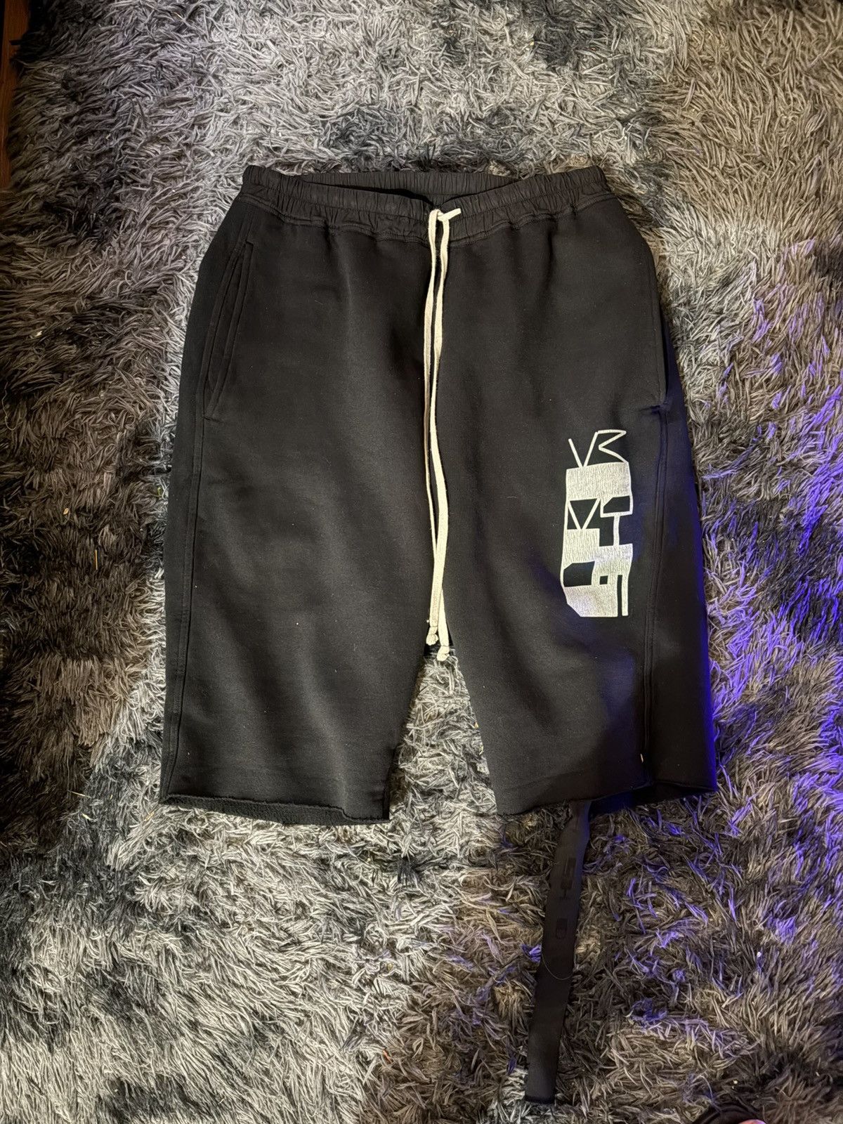 Rick Owens Rick Owens Drkshdw DU01B7373 Black Sweat Shorts Size S Size US 32 / EU 48 - 1 Thumbnail
