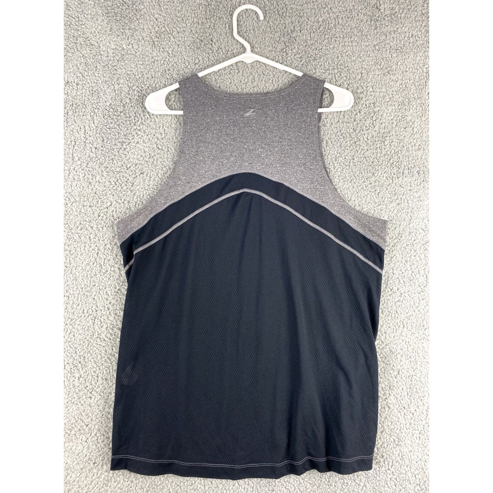 Vintage Zoot Women’s XL Gray Running Tank Top Racerback Reflective Trim Breathable Knit Sleeveless Athletic Activewear Shirt Slide? Size XL / US 12-14 / IT 48-50 - 6 Thumbnail