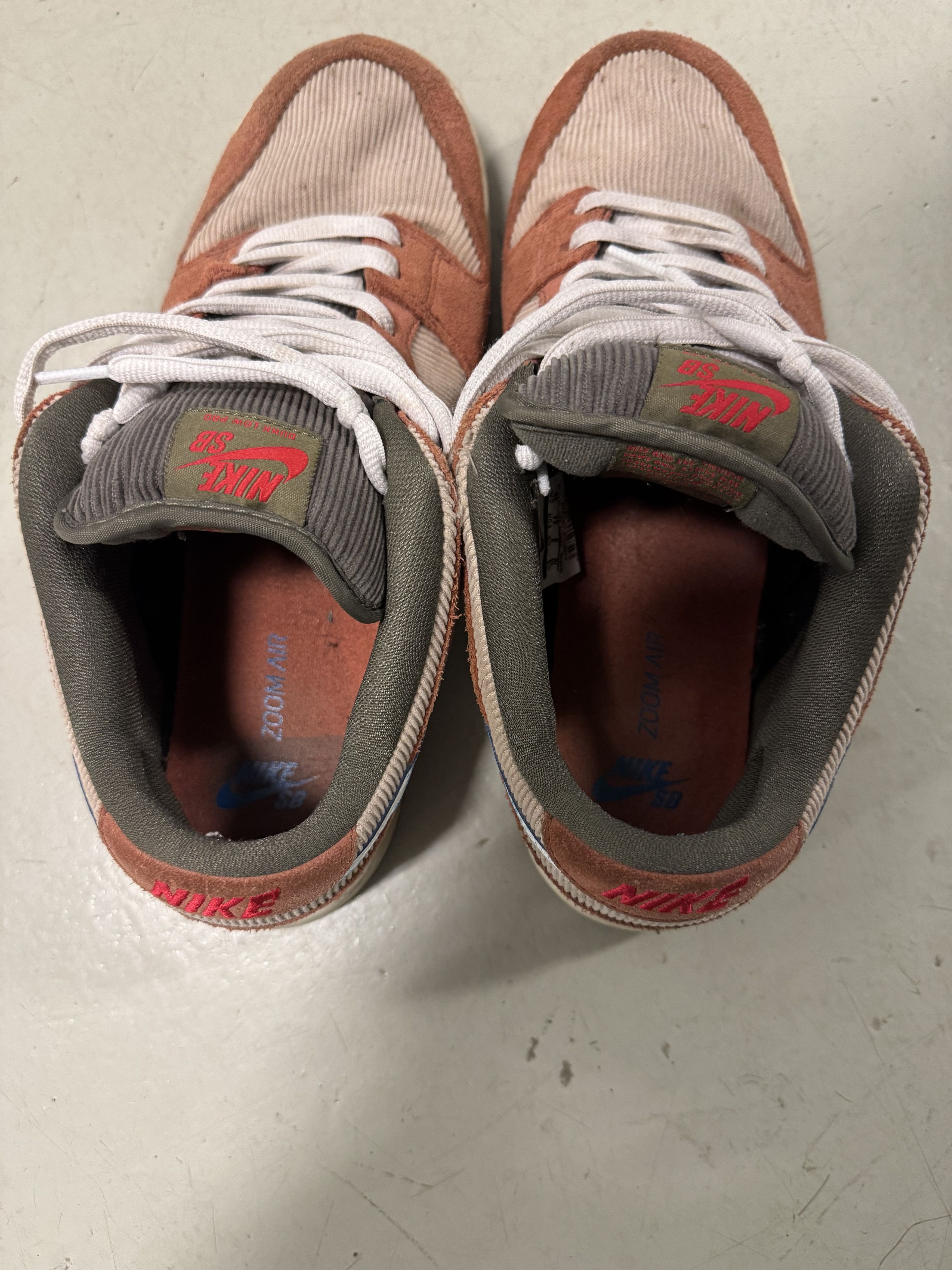 Nike SB Nike SB Dunk Brown Dunk Low Retro PRM Size US 10 / EU 43 - 7 Thumbnail