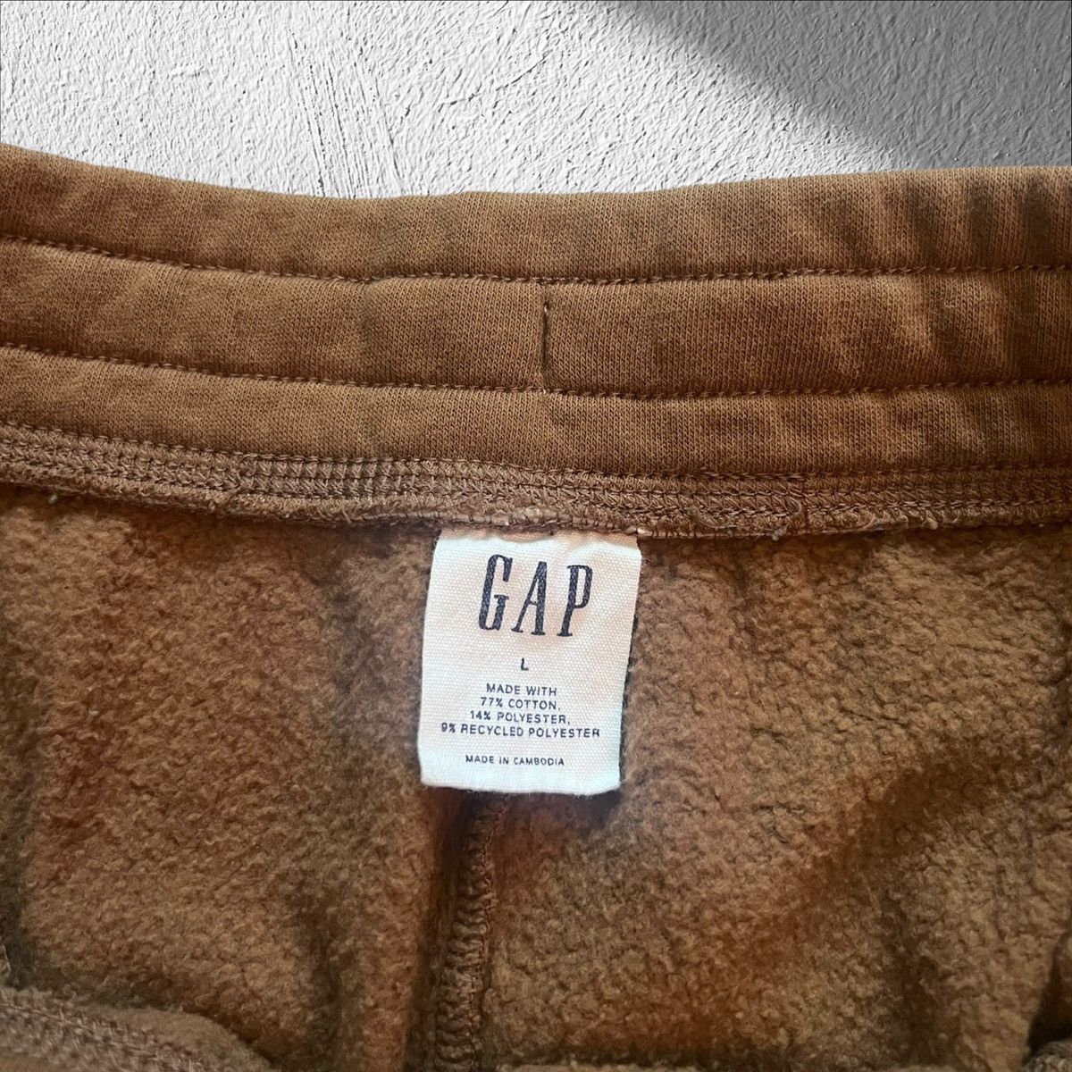 Gap Gap Arc Spellout Cotton Shorts – Brown/Tan – Size Large Size US 32 / EU 48 - 3 Thumbnail