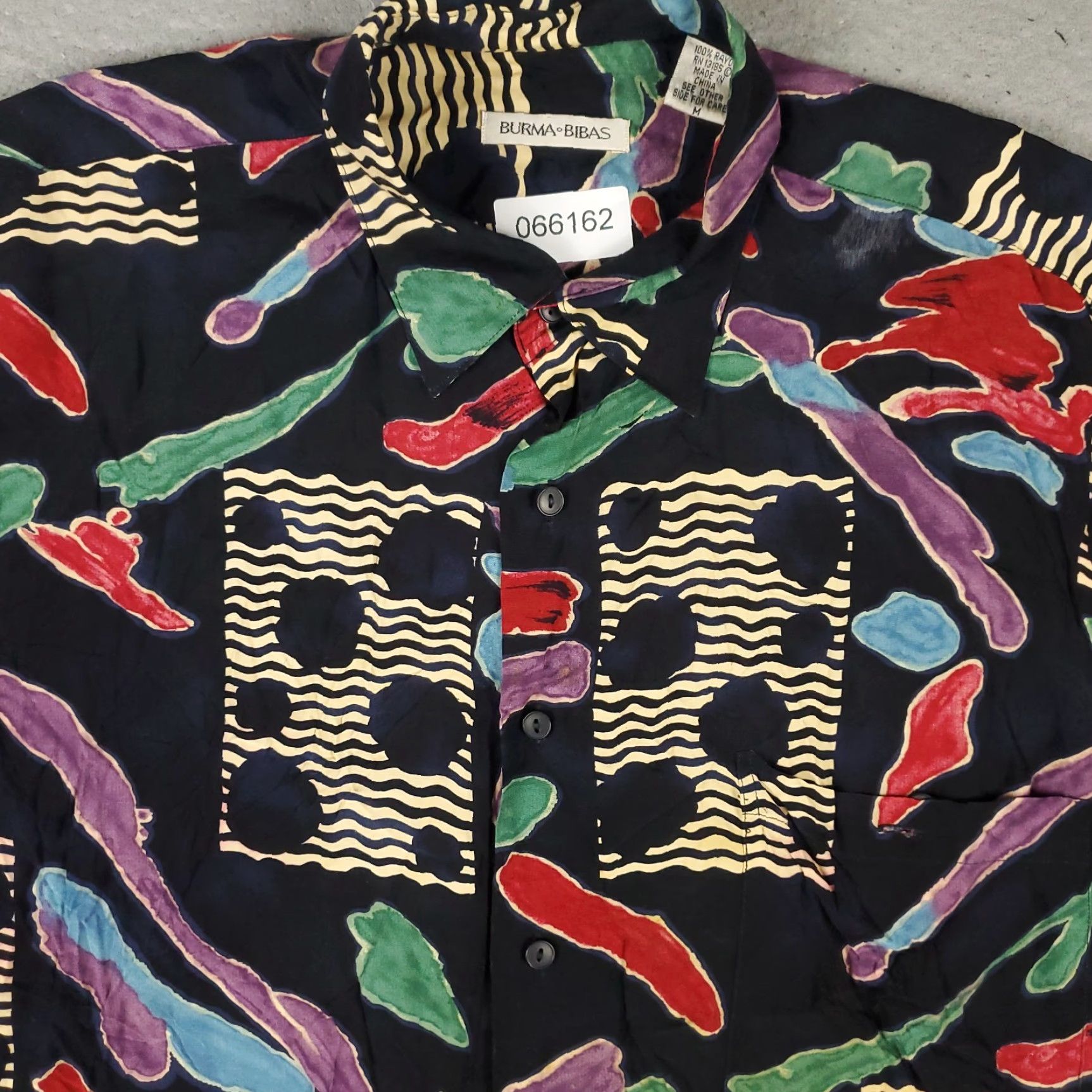 Vintage Burma Bibas Shirt Mens Medium Black Abstract Rayon Button Up Short Sleeve Geometric Pattern Vintage No Size US M / EU 48-50 / 2 - 2 Thumbnail