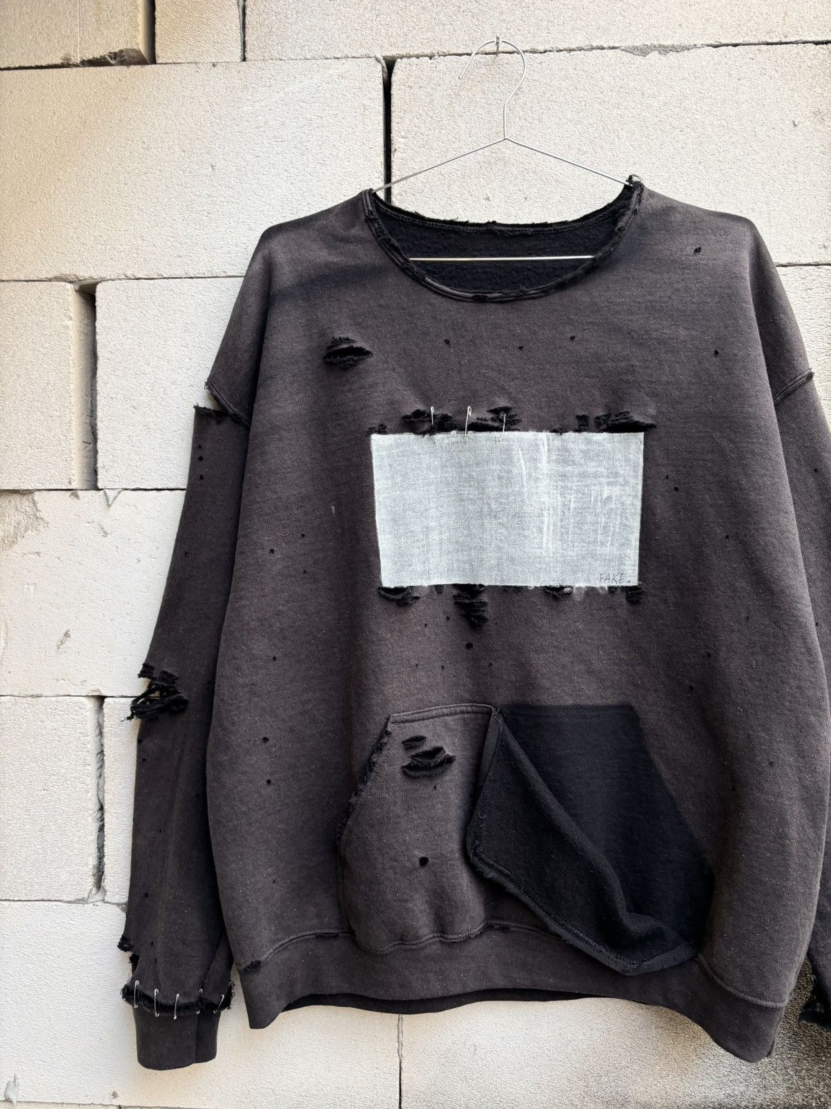 Vintage Thrashed Distressed Faded Sweatshirt ERD Grunge Size US L / EU 52-54 / 3 - 6 Thumbnail