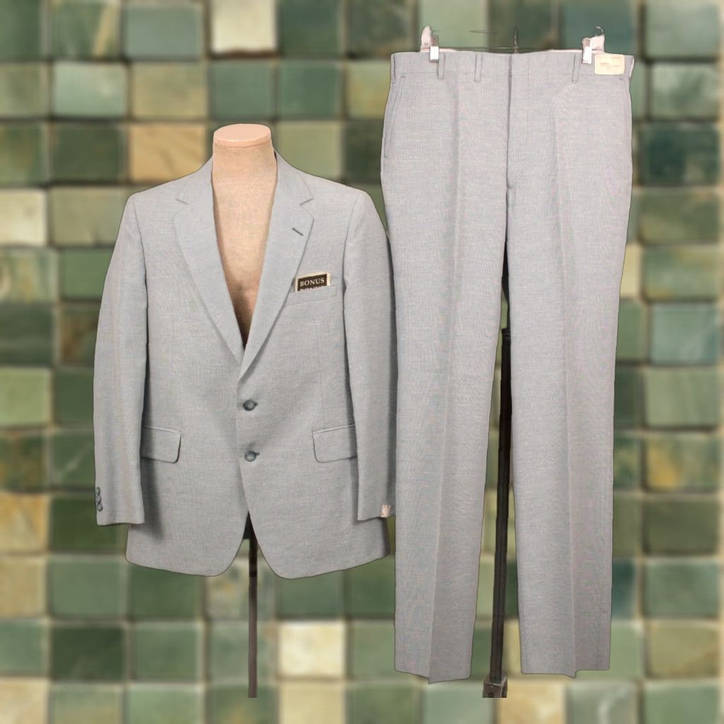 Barrow VINTAGE Men's Barron 70s Leisure Suit Nylon Polyester 2 PC Sz 42 Blue Disco 1970s Mens Size 42R - 1 Thumbnail