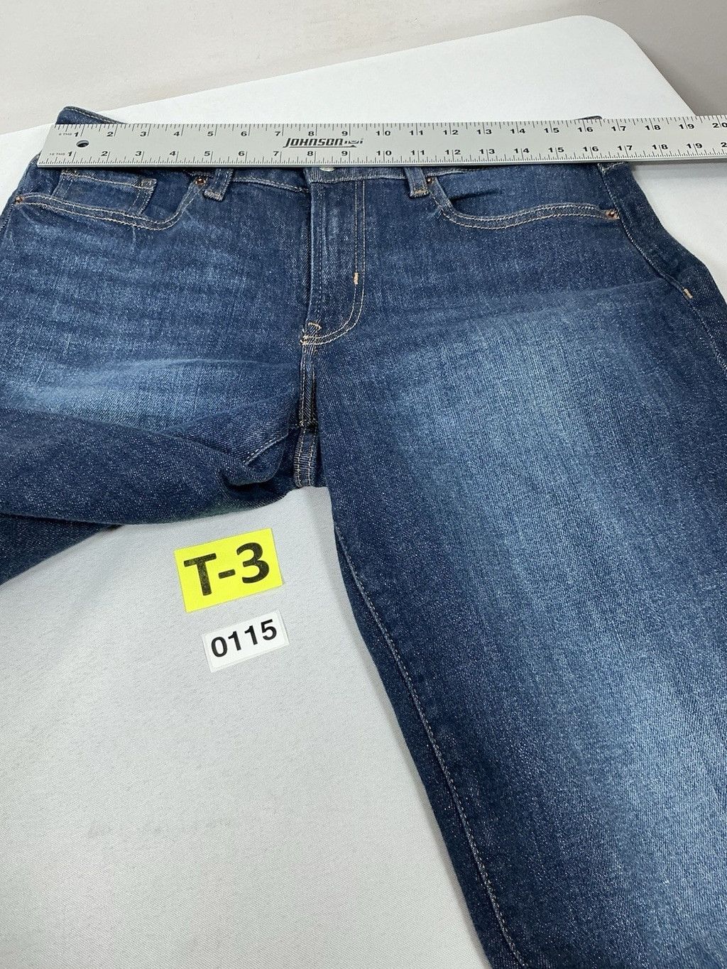 Old Navy Womans Old Navy Cropped Blue Jeans Size 8 0115/T-3 Size 30" / US 8 / IT 44 - 5 Thumbnail