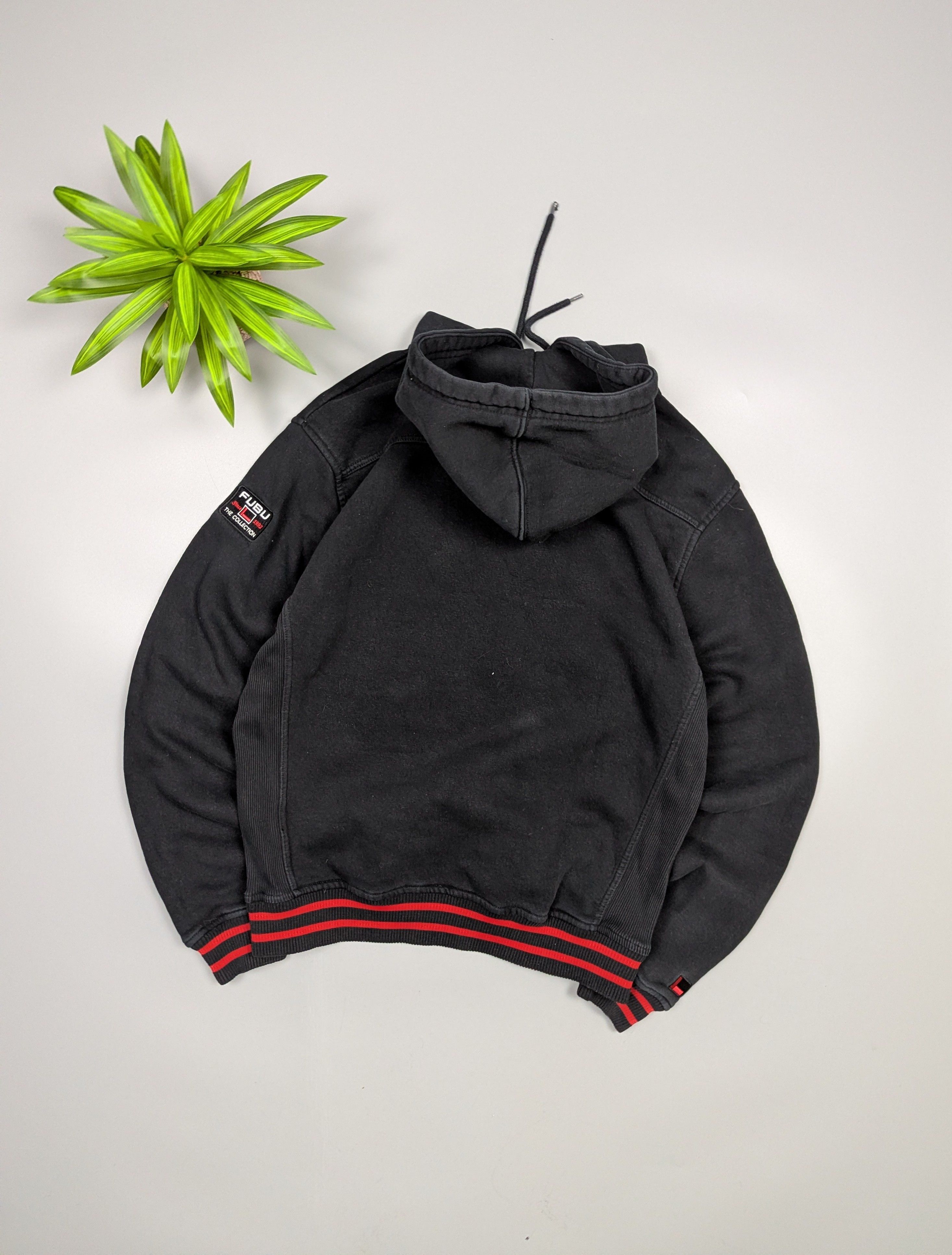 Fubu Vintage FUBU "05" Y2K Era Hoodie – Black & Red Big Logo Size US M / EU 48-50 / 2 - 14 Thumbnail