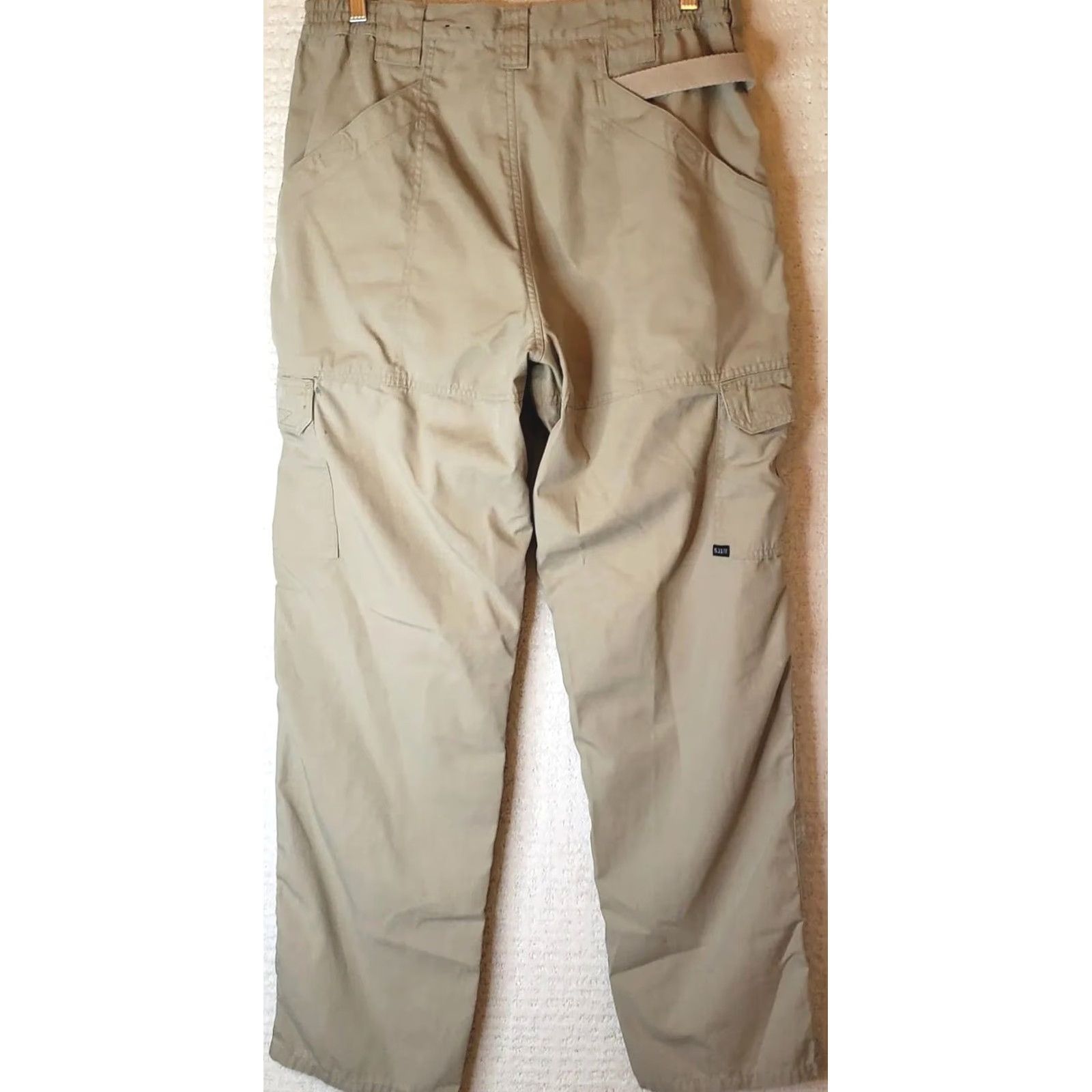 Vintage 5.11 Tactical Series Mens Pants Regular 34x34 Tan Beige Cargo Pockets Outdoor 34 Inseam Mens Reg Size US 34 / EU 50 - 6 Thumbnail