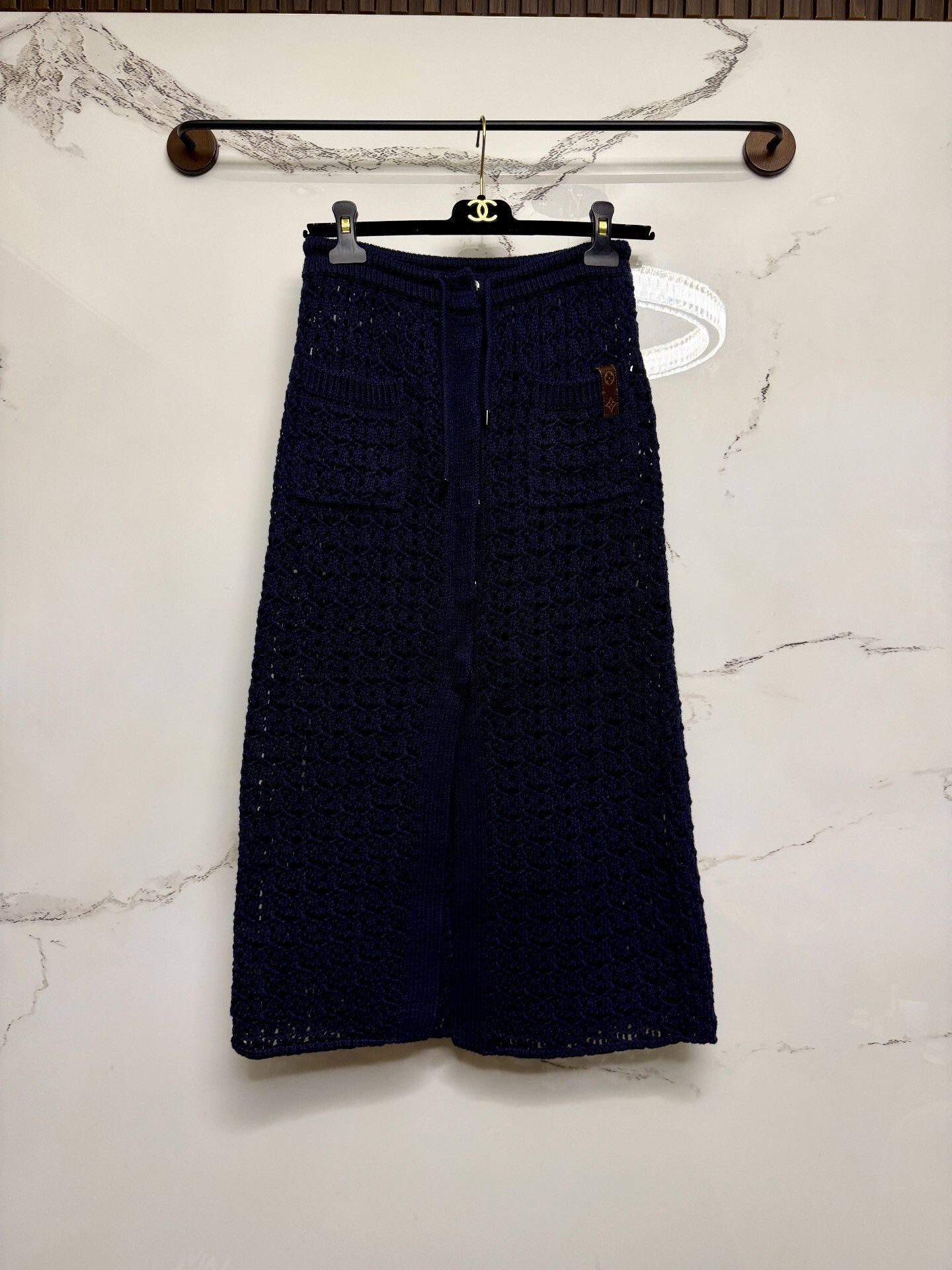 LVXWA Wool and Leather Label Skirt Size 22" - 1 Thumbnail