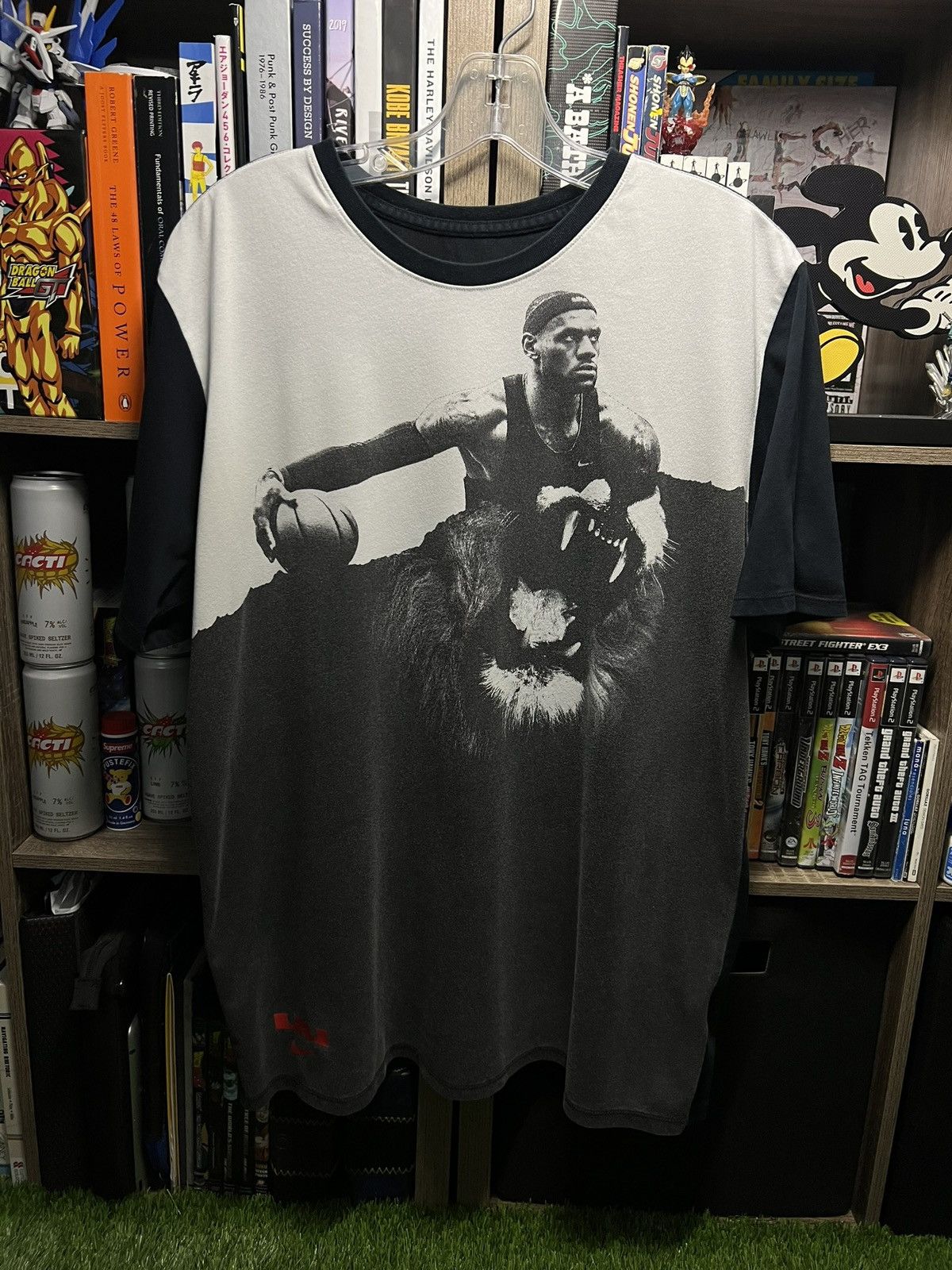 Nike × Vintage VINTAGE NIKE LEBRON JAMES NIKE BIG PRINT GRAPHIC T SHIRT Y2K Size US L / EU 52-54 / 3 - 1 Thumbnail