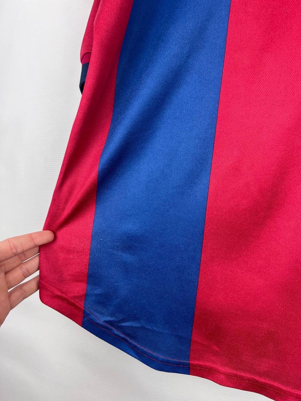 Nike Barcelona 1998/99 Nike jersey vintage t-shirts size L Size US L / EU 52-54 / 3 - 16 Thumbnail