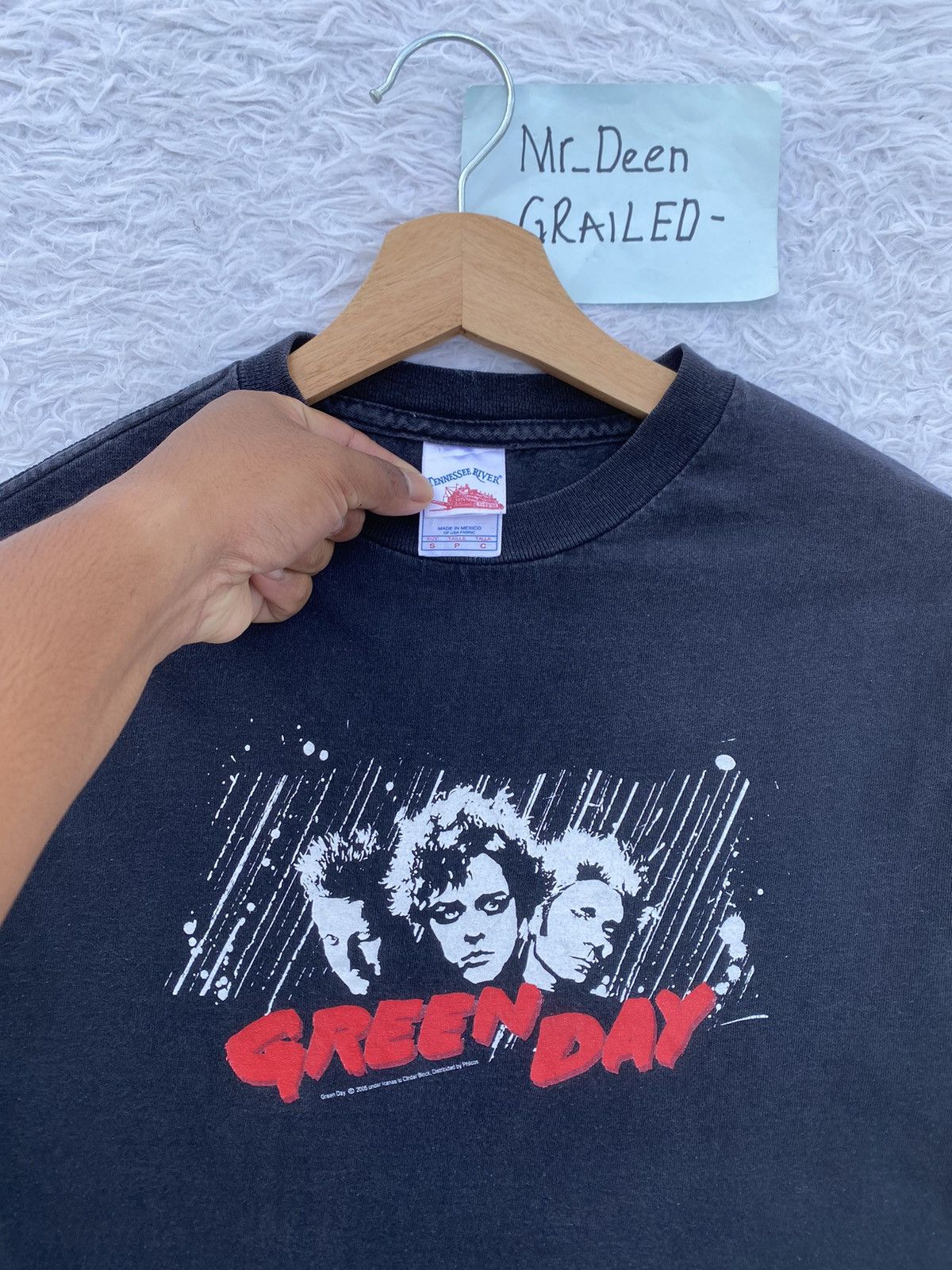Band Tees Rare Vintage Green Day Under Licence to cinder Block BandTee Size US S / EU 44-46 / 1 - 7 Thumbnail