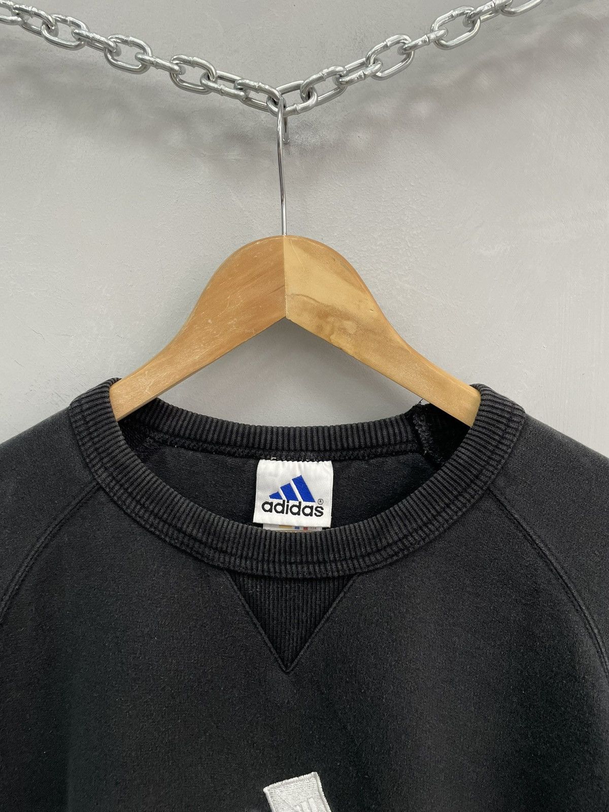 Adidas Retro adidas 90s big logo equipment sweatshirt hoodie y2k Size US M / EU 48-50 / 2 - 4 Thumbnail