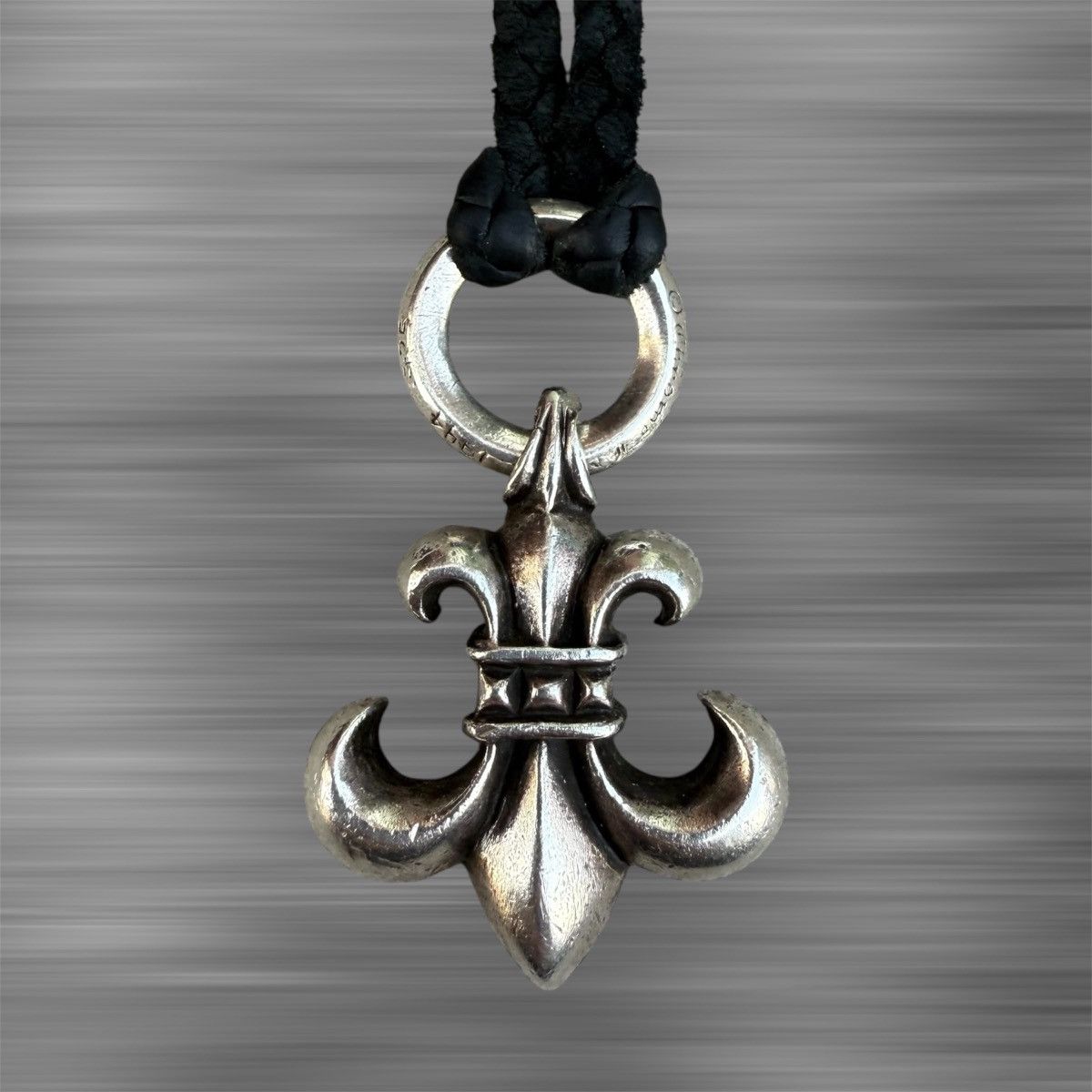 Chrome Hearts Chrome Hearts Fleur Pendant + Leather Necklace Combo Size ONE SIZE - 2 Thumbnail