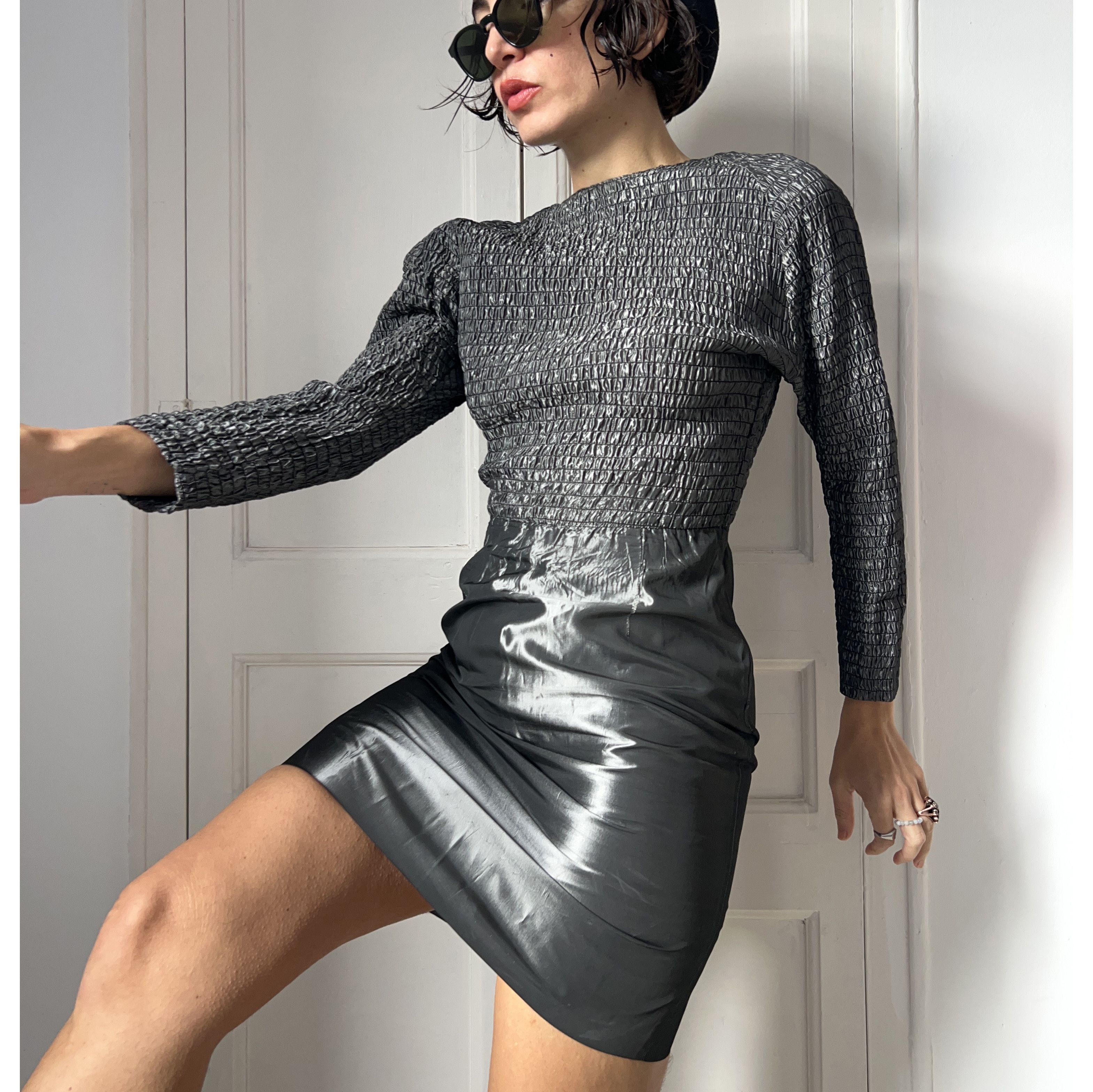 Vintage Vintage 80s Silver Mini Dress Size M / US 6-8 / IT 42-44 - 6 Thumbnail