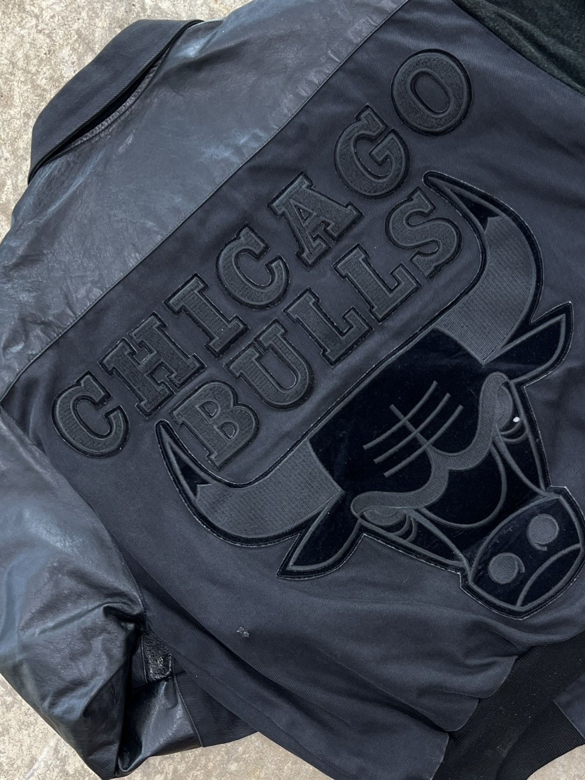 Jeff Hamilton Vintage Jeff Hamilton NBA Chicago Bulls Jacket Medium Size US M / EU 48-50 / 2 - 1 Thumbnail
