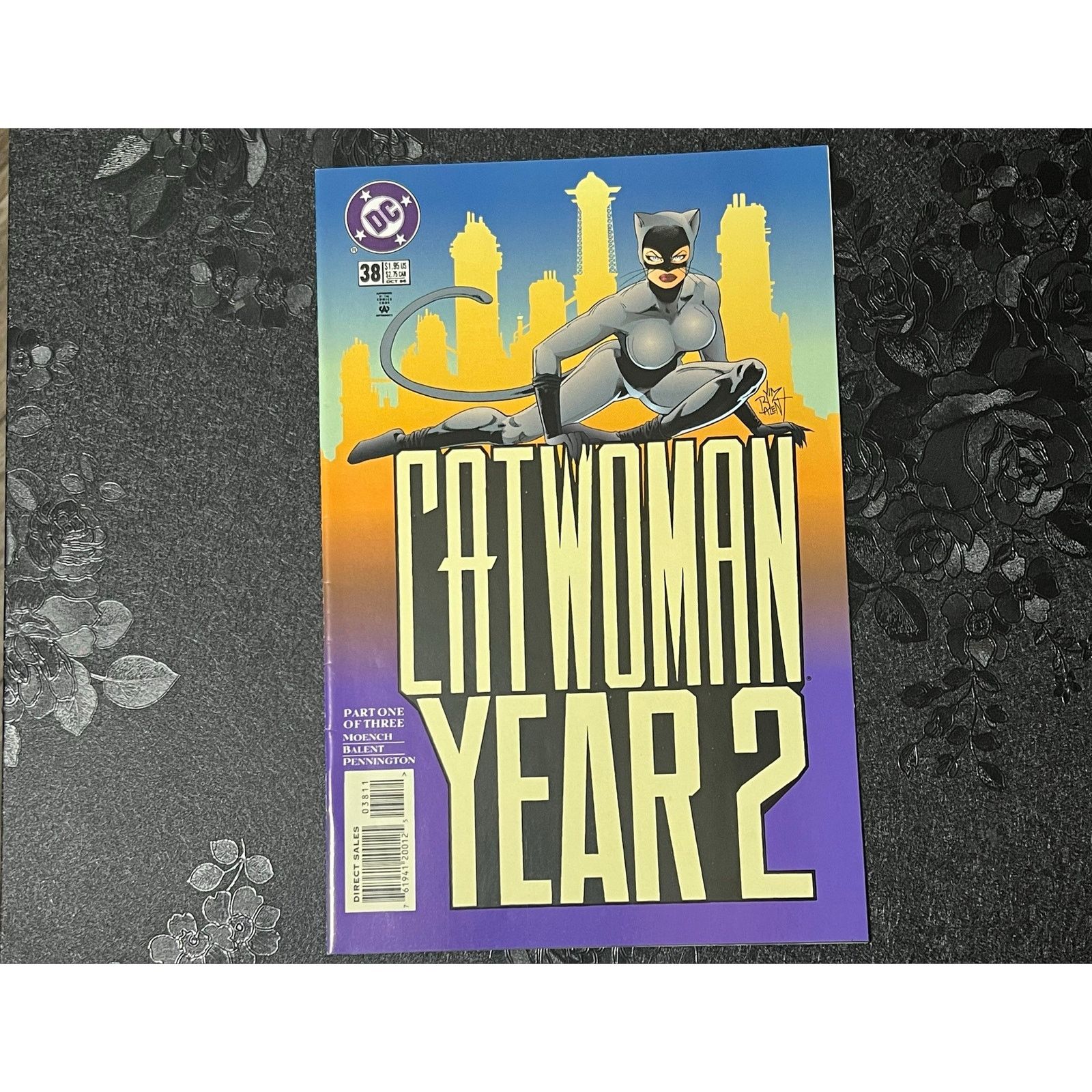 DC Comics Catwoman # 38 Oct 1996 Year 2 Part 1 DC Comics Size ONE SIZE - 1 Thumbnail