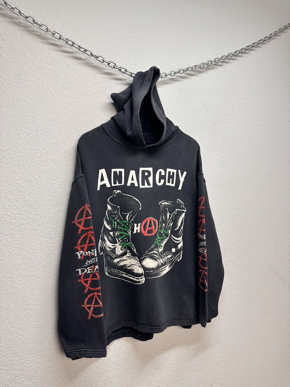 Band Tees Vintage 2000s Anarchy Graphic Pullover Hoodie Men's XL Black Size US L / EU 52-54 / 3 - 4 Thumbnail
