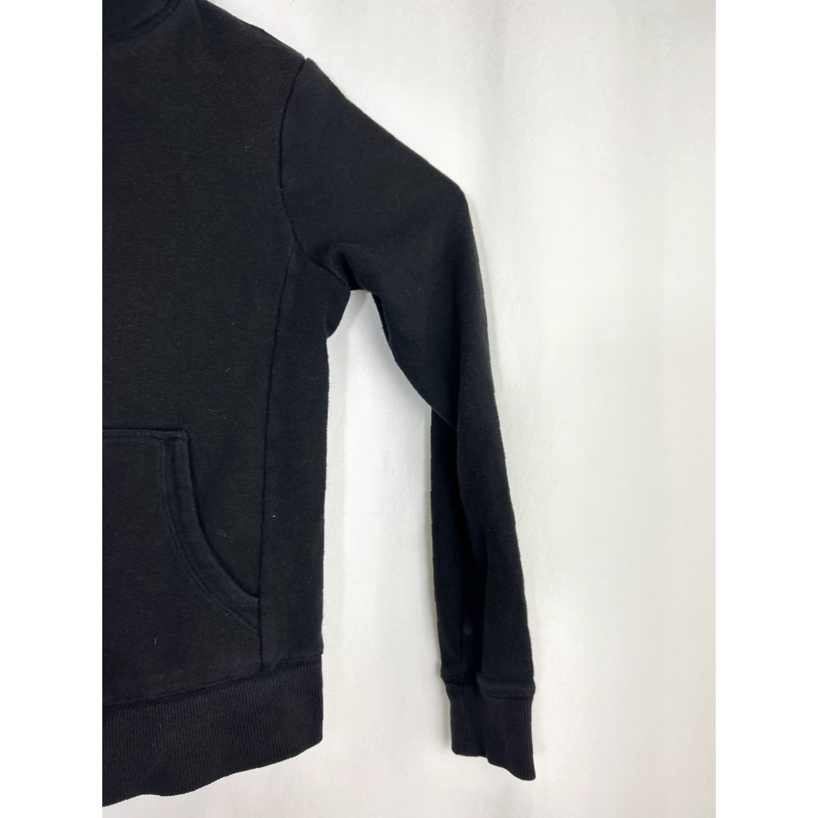 Uniqlo Uniqlo Womens XS Full Zip Hoodie Black Fuzzy Line Polyester Spandex Size XS / US 0-2 / IT 36-38 - 4 Thumbnail