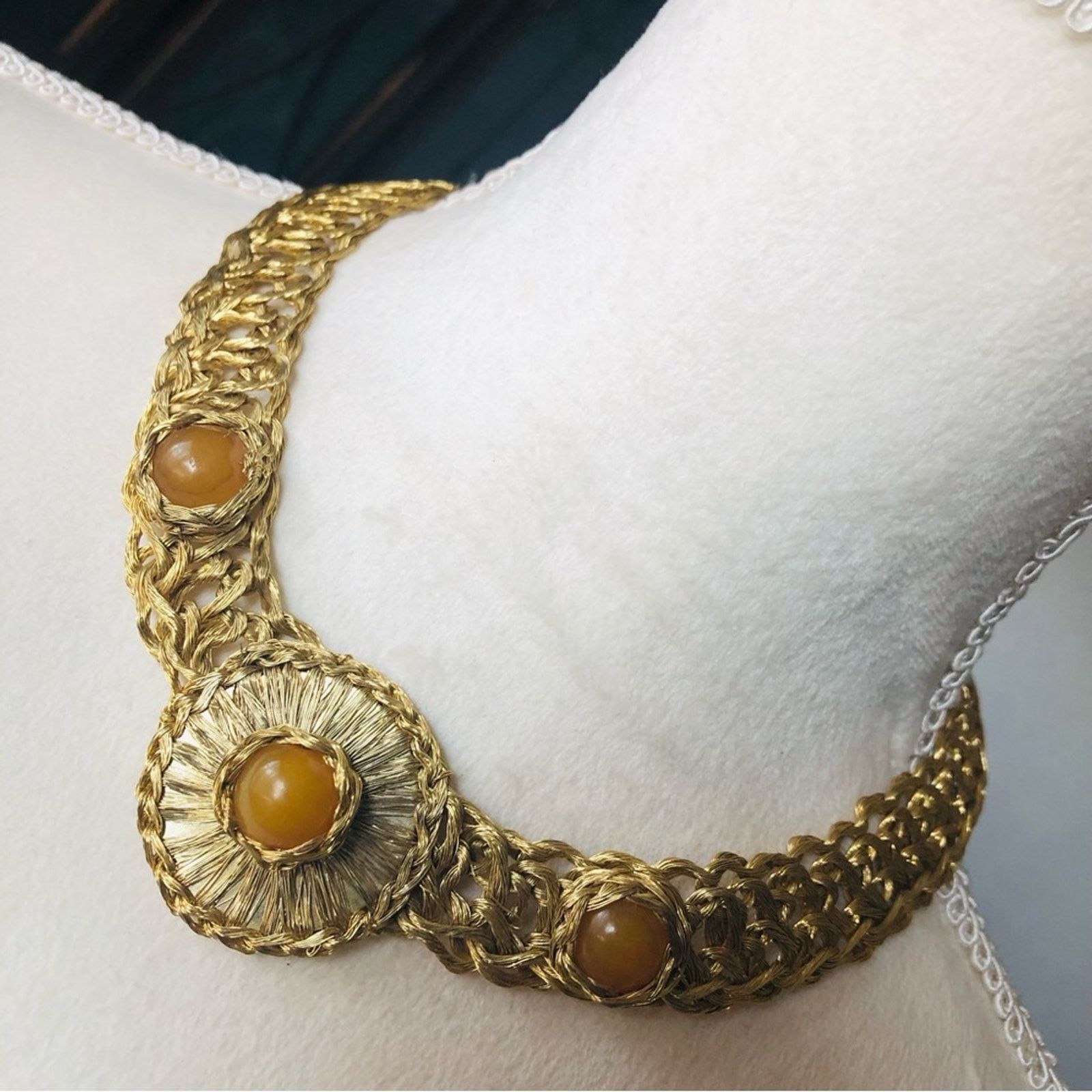 Vintage Vintage hand crafted braided gold wire jewelry set Size ONE SIZE - 3 Thumbnail