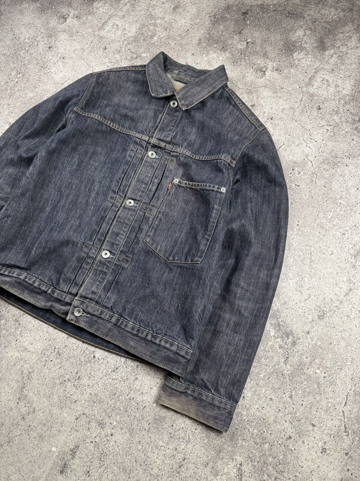 Levi's Levis Vintage Y2K Trucker Denim Jacket distressed faded Size US S / EU 44-46 / 1 - 2 Thumbnail